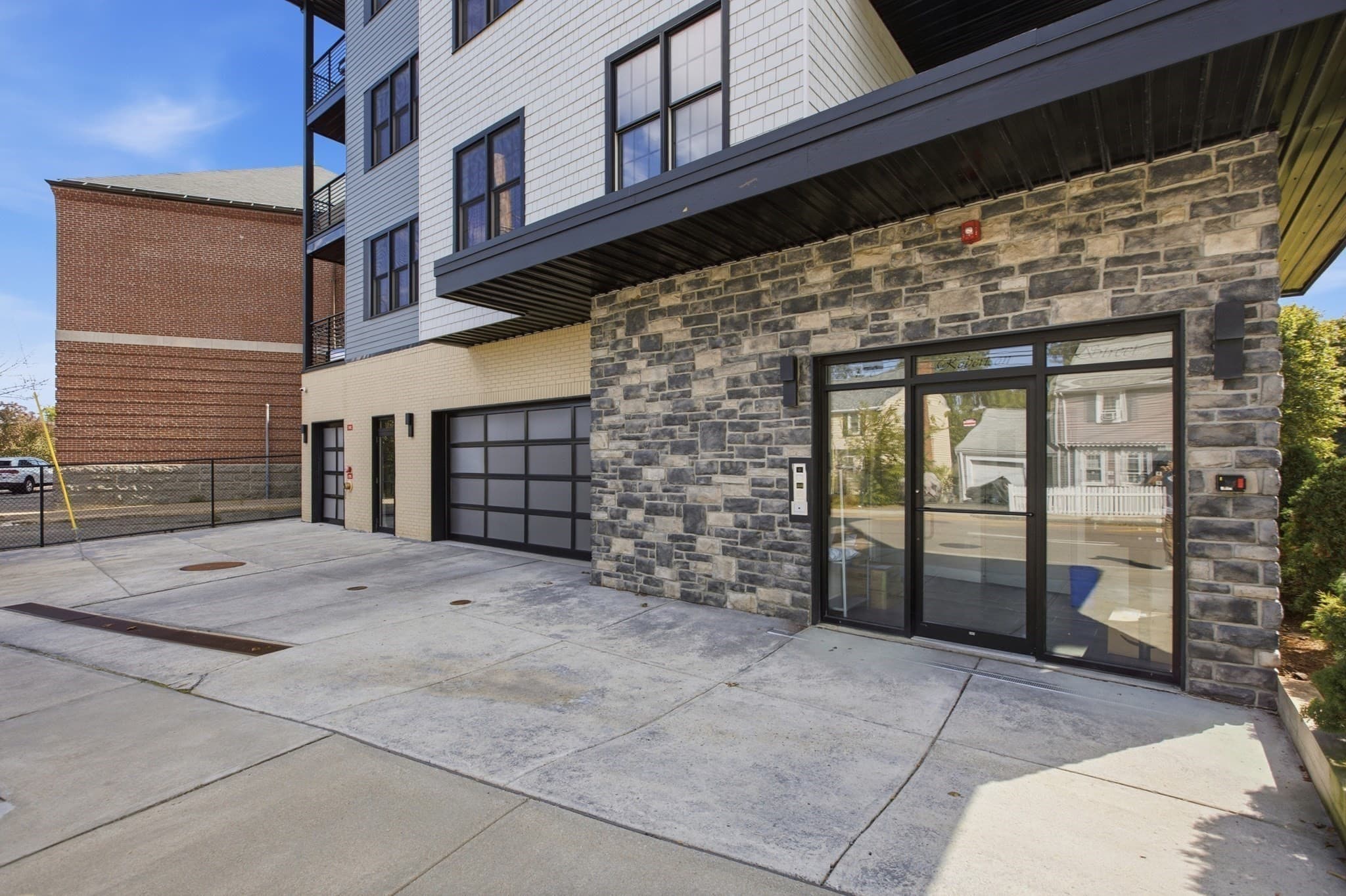 Condominium at 178 Robertson St # 7, Quincy MA 02169, Quincy, photo 35 of 42