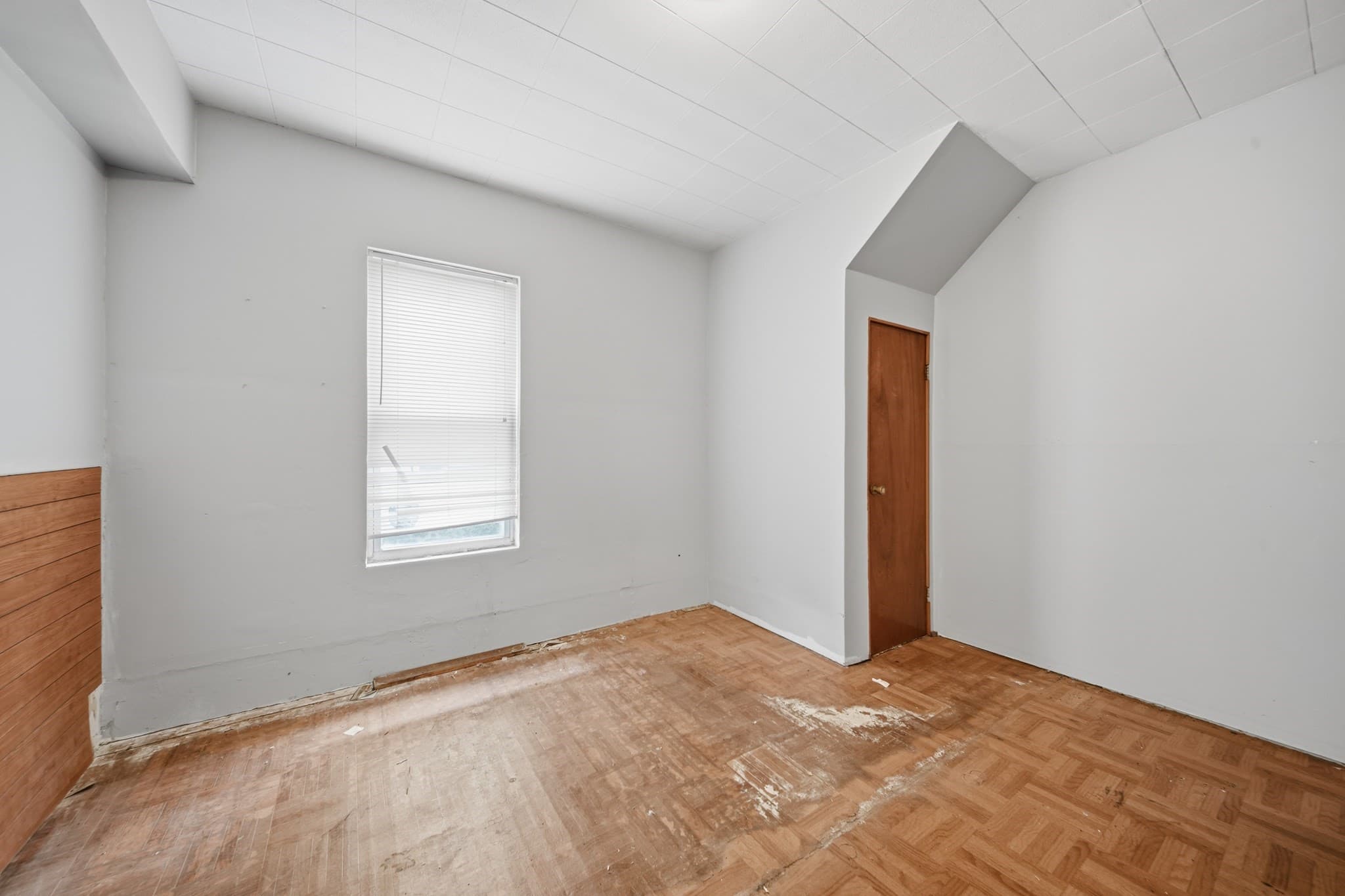 3 Family - 3 Units Up/Down at 86 Francis, Everett MA 02149, photo 21 of 36