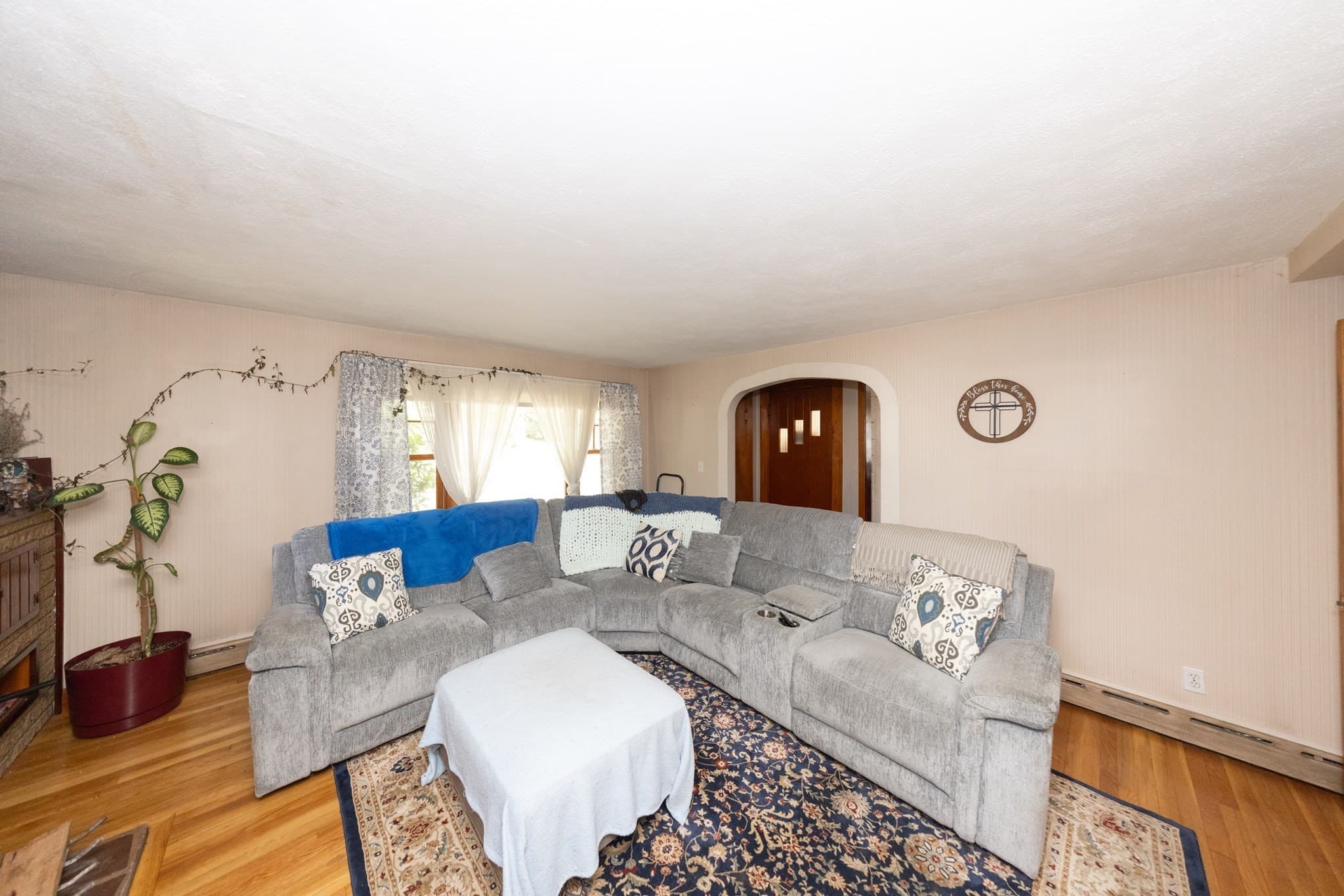 Single Family Residence at 174 Ashburnham Hill Road, Fitchburg MA 01420, Fitchburg, photo 9 of 32