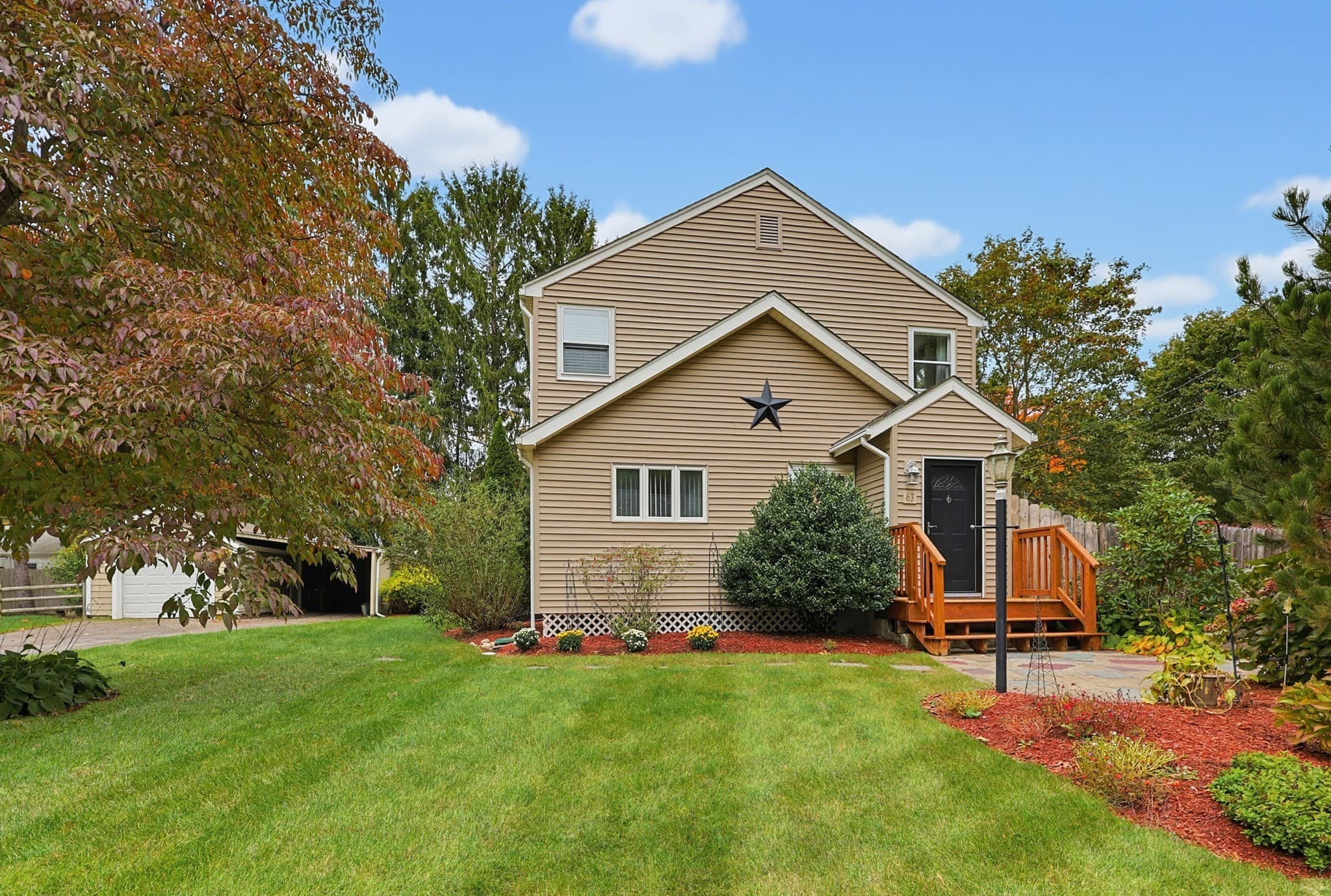 63 Cypress Rd, Attleboro MA 02703