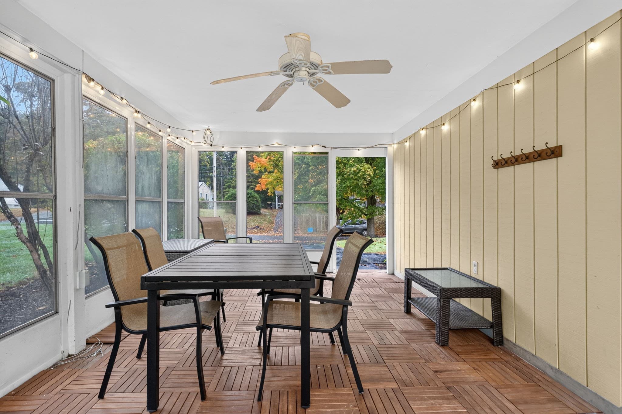 Single Family Residence at 29 Hiram Rd, Framingham MA 01701, photo 12 of 38