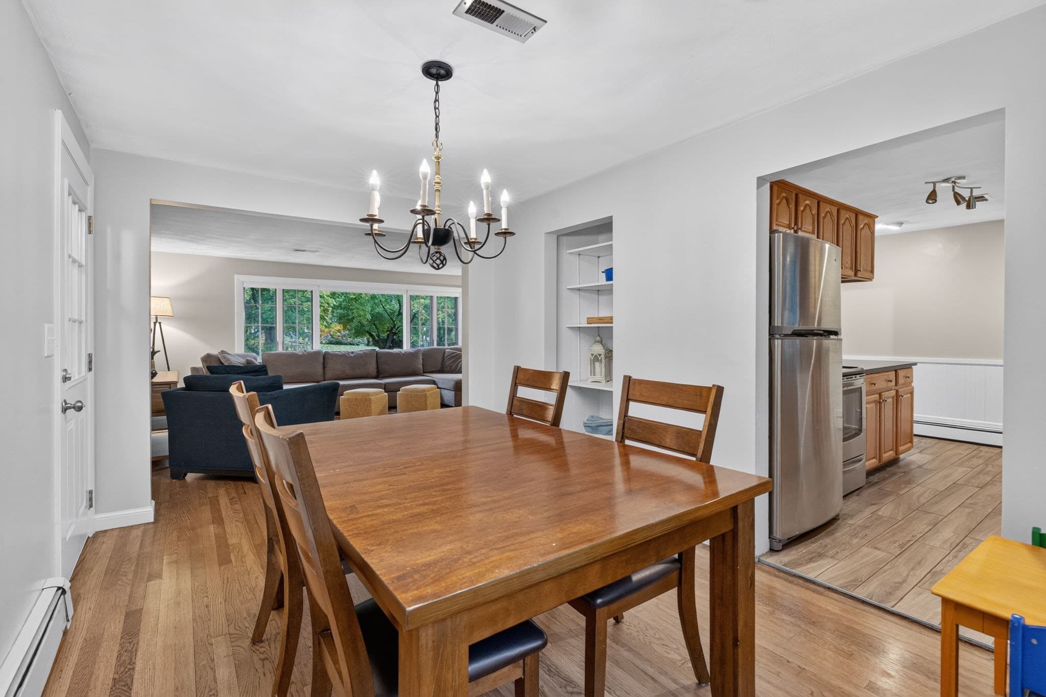 Single Family Residence at 29 Hiram Rd, Framingham MA 01701, photo 10 of 38