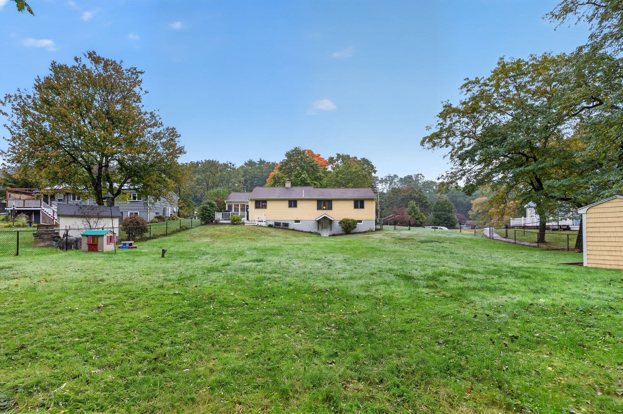 Single Family Residence at 29 Hiram Rd, Framingham MA 01701, photo 35 of 38