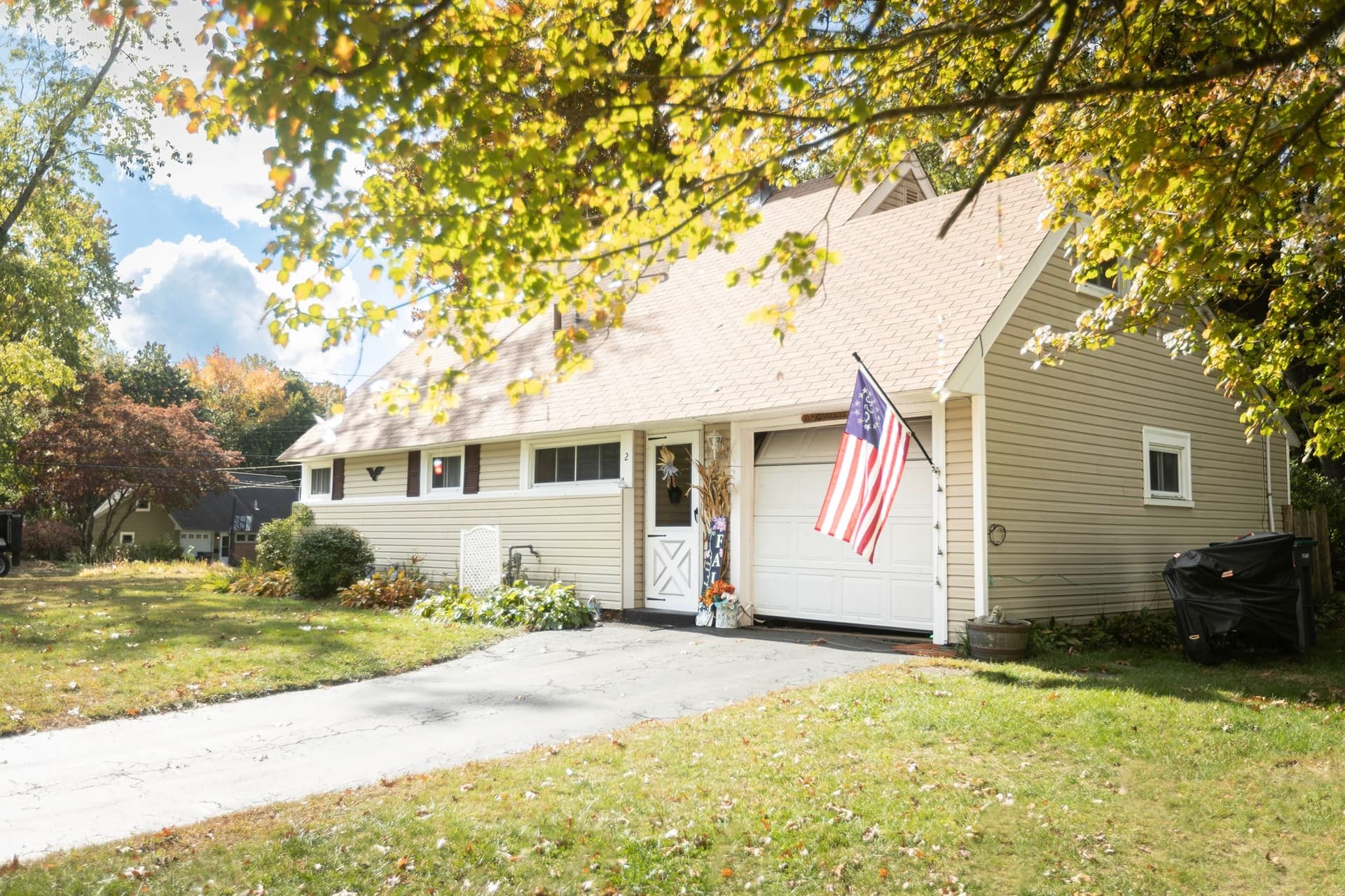2 Granby Rd, Natick MA 01760