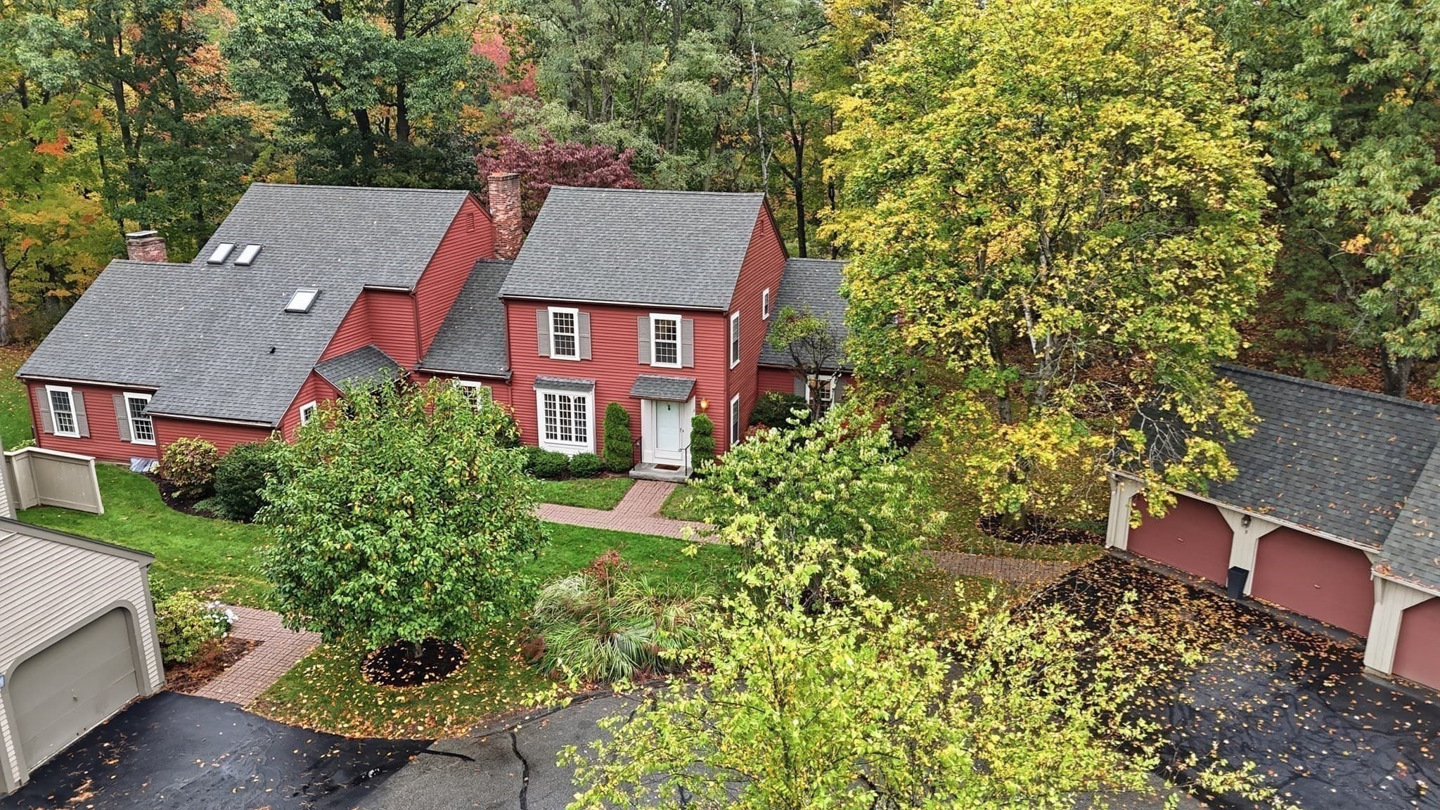 Condominium at 3 Edmonds Rd # 3, Concord MA 01774, Concord, photo 27 of 31