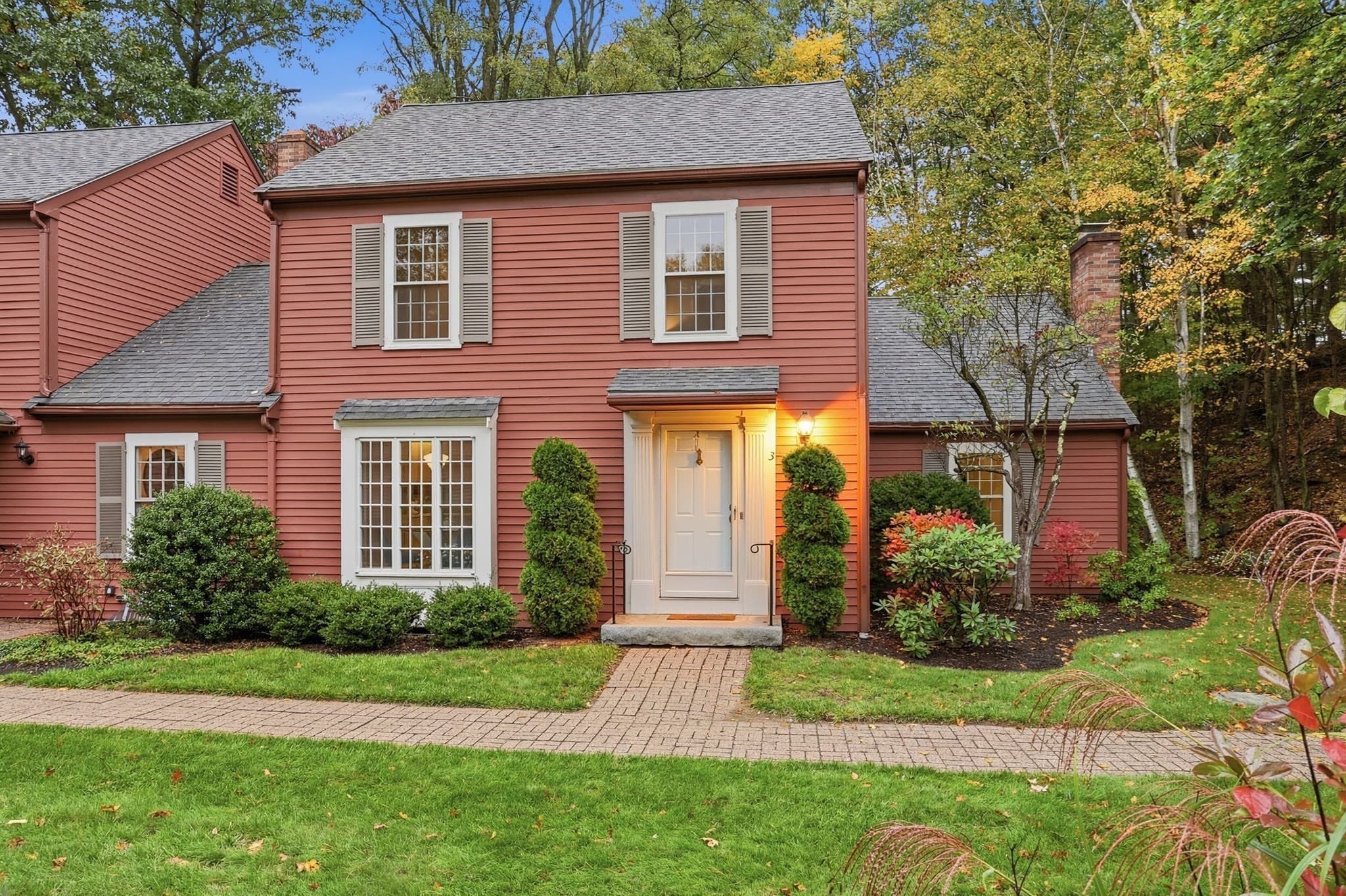 3 Edmonds Rd # 3, Concord MA 01774