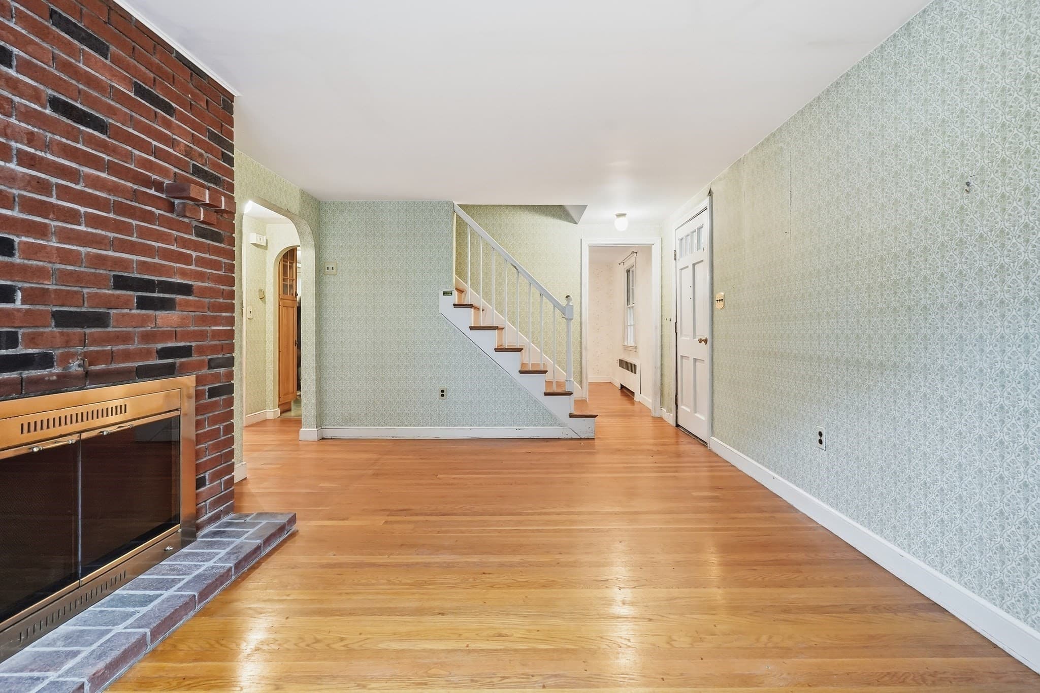 Single Family Residence at 148 Brattle Street, Arlington MA 02474, Arlington, photo 3 of 34