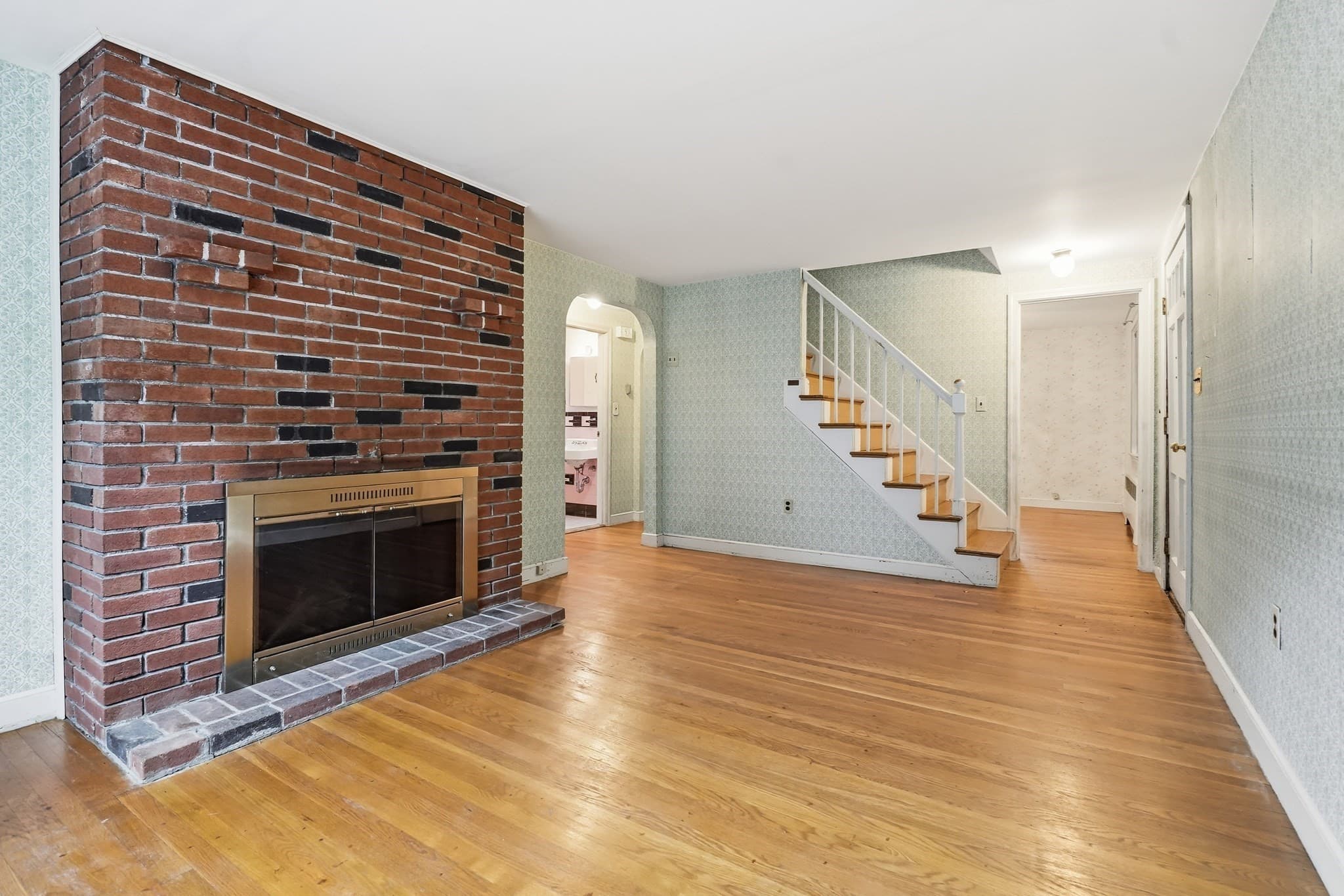 Single Family Residence at 148 Brattle Street, Arlington MA 02474, Arlington, photo 4 of 34