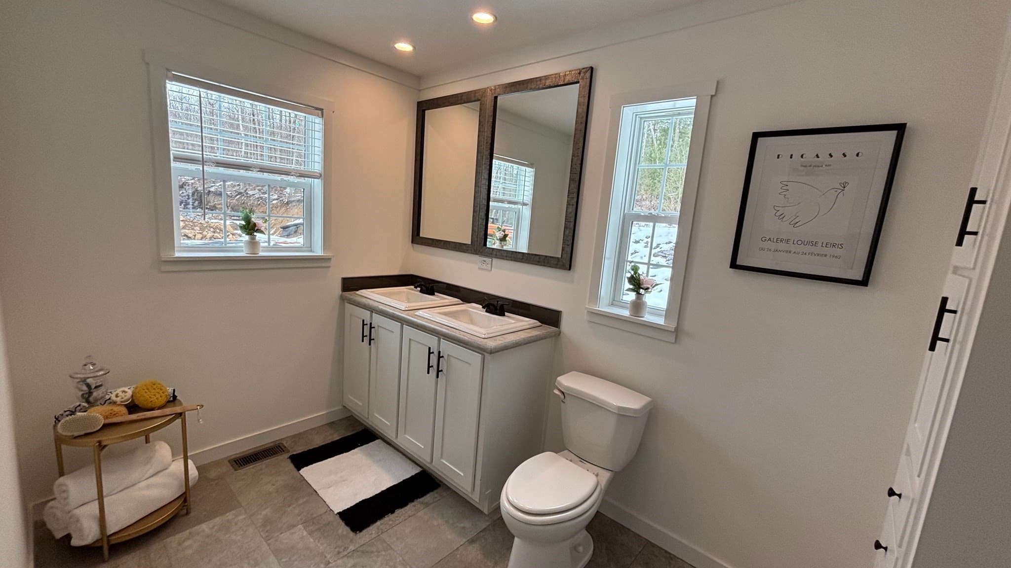 Single Family Residence at 2 Rose Lane, Sturbridge MA 01566, photo 11 of 14