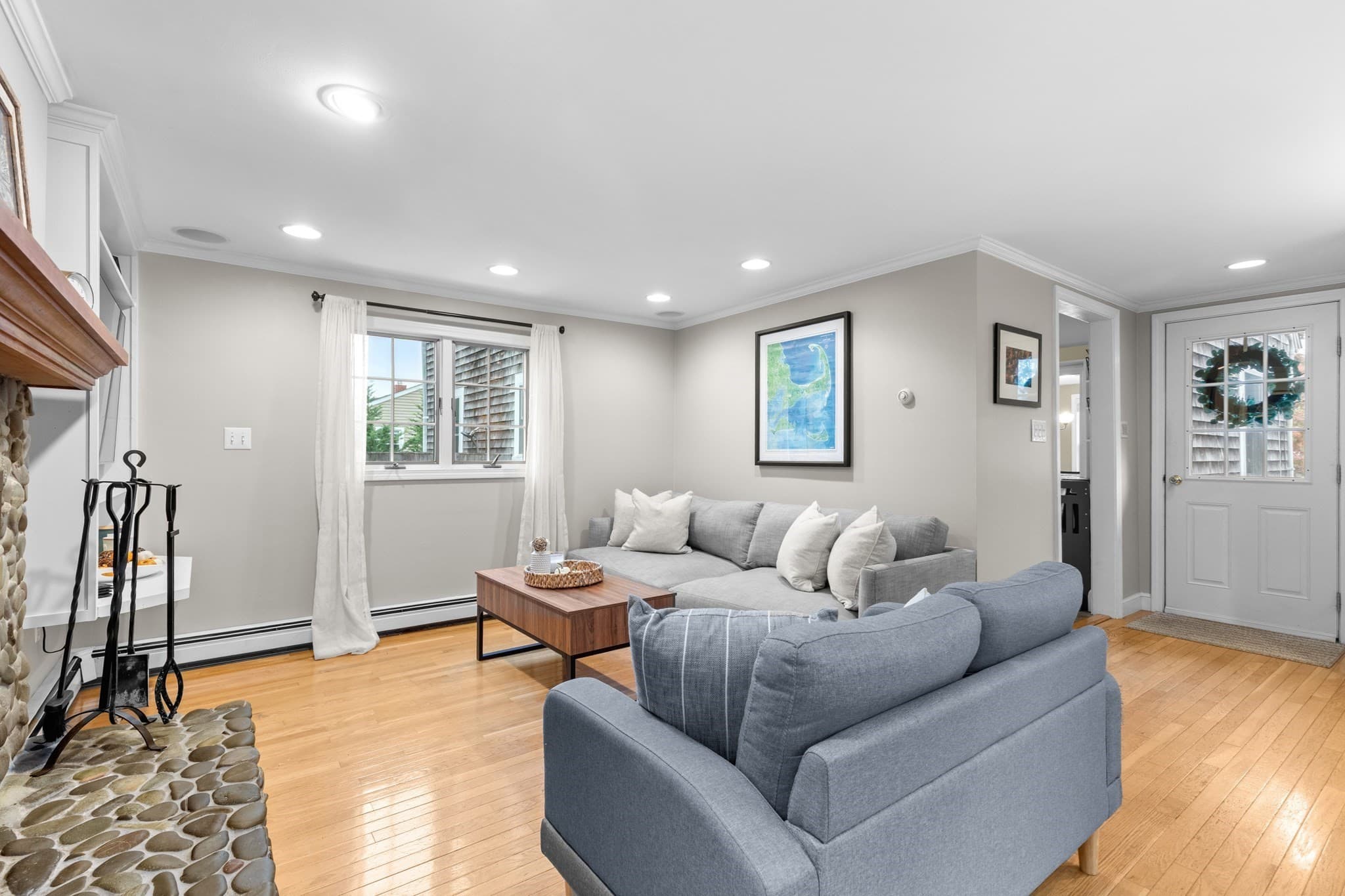 Single Family Residence at 11 Marshview Dr, Marshfield MA 02050, photo 10 of 39