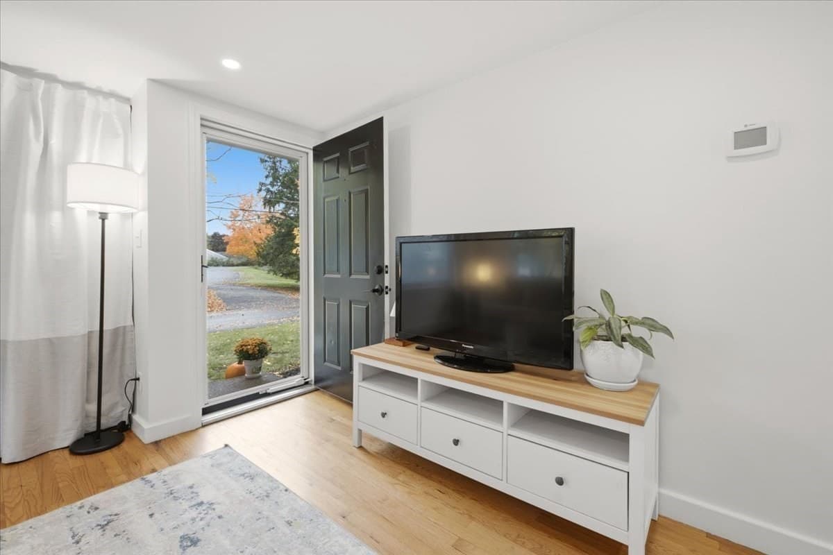 Single Family Residence at 15 Raymond Avenue, Walpole MA 02081, photo 14 of 36