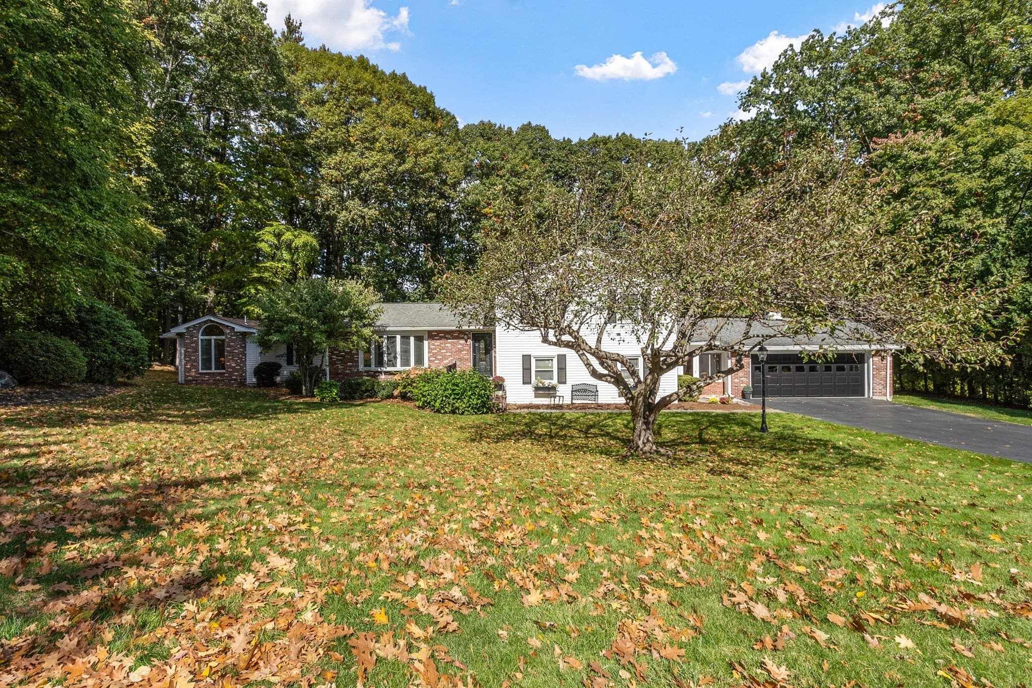 Single Family Residence at 21 Norfolk Drive, Leominster MA 01453, photo 2 of 40