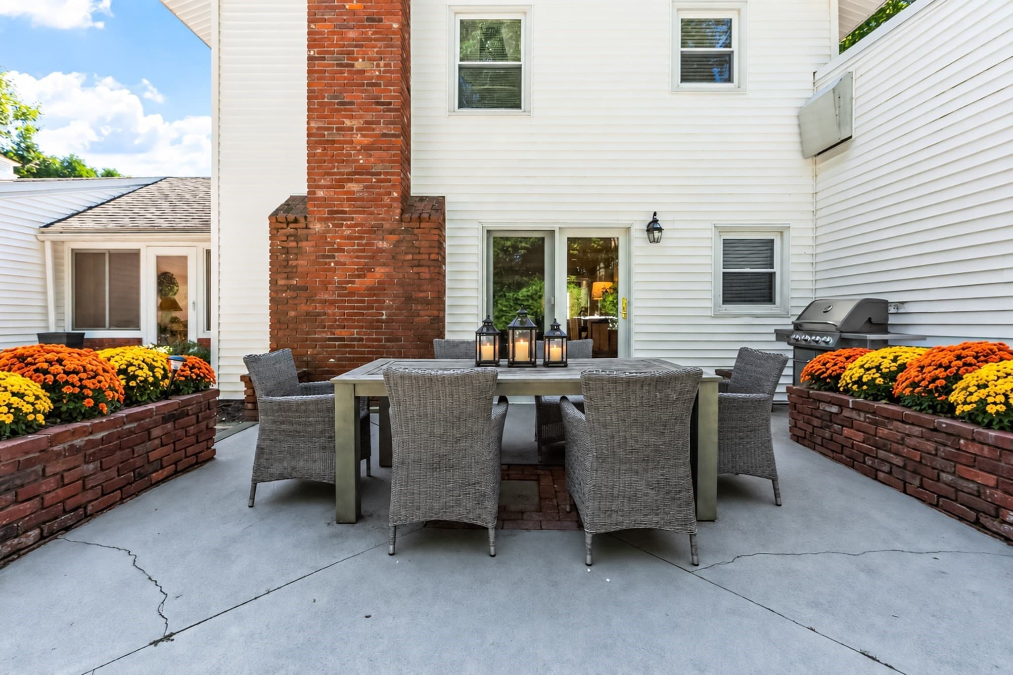 Single Family Residence at 21 Norfolk Drive, Leominster MA 01453, photo 39 of 40