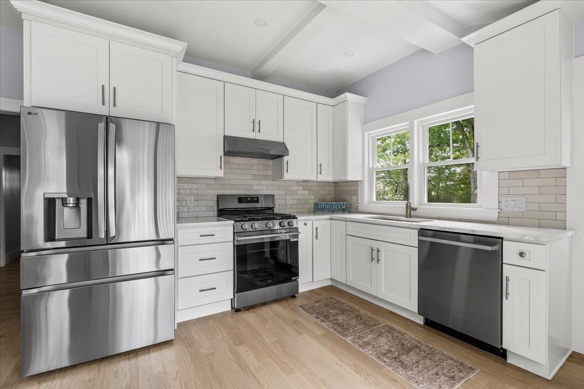 Single Family Residence at 114 Hull St, Hingham MA 02043, Hingham, photo 6 of 24