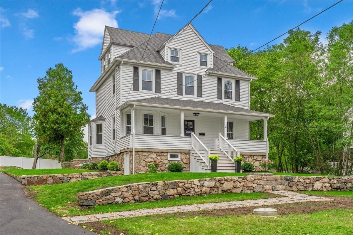 Single Family Residence at 114 Hull St, Hingham MA 02043, Hingham, photo 22 of 24