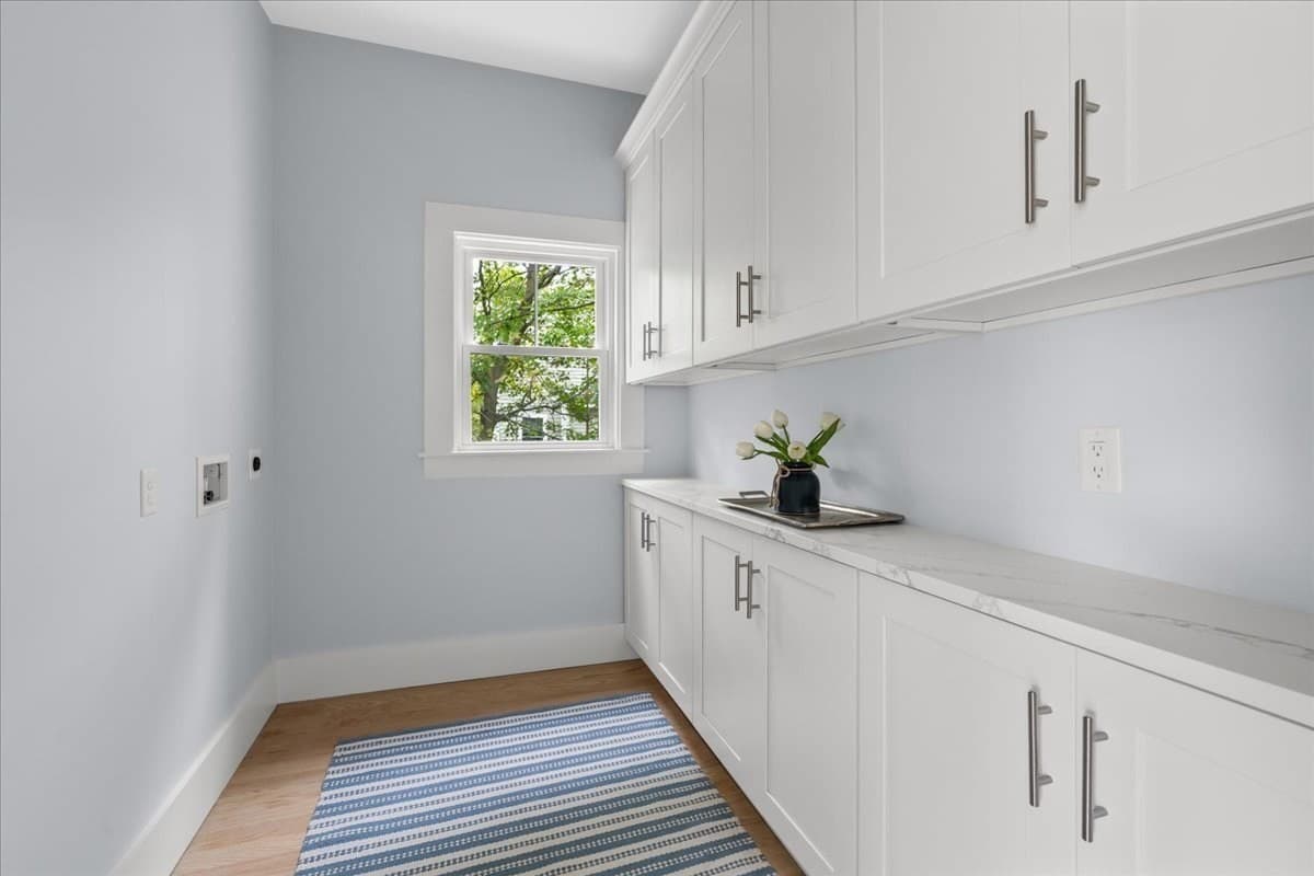 Single Family Residence at 114 Hull St, Hingham MA 02043, Hingham, photo 9 of 24