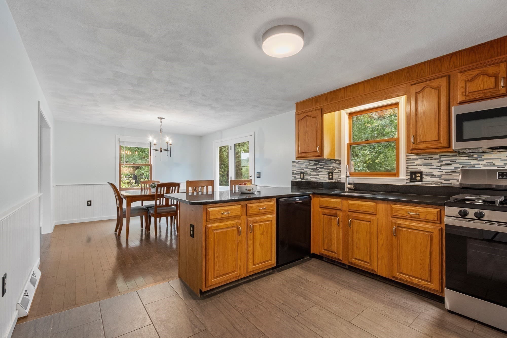 Single Family Residence at 22 Almeria Circle, Westford MA 01886, Westford, photo 13 of 34