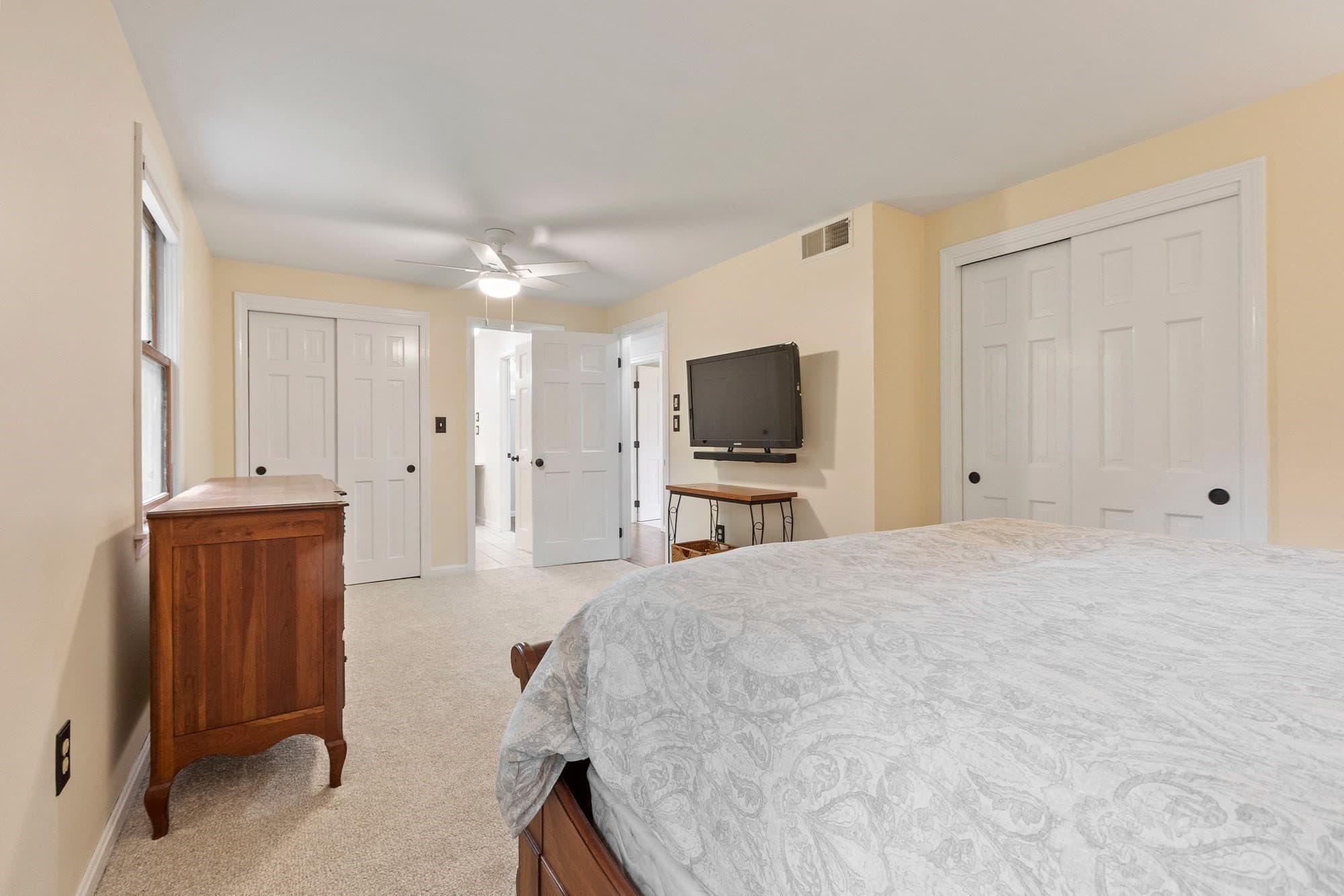 Single Family Residence at 22 Almeria Circle, Westford MA 01886, Westford, photo 17 of 34