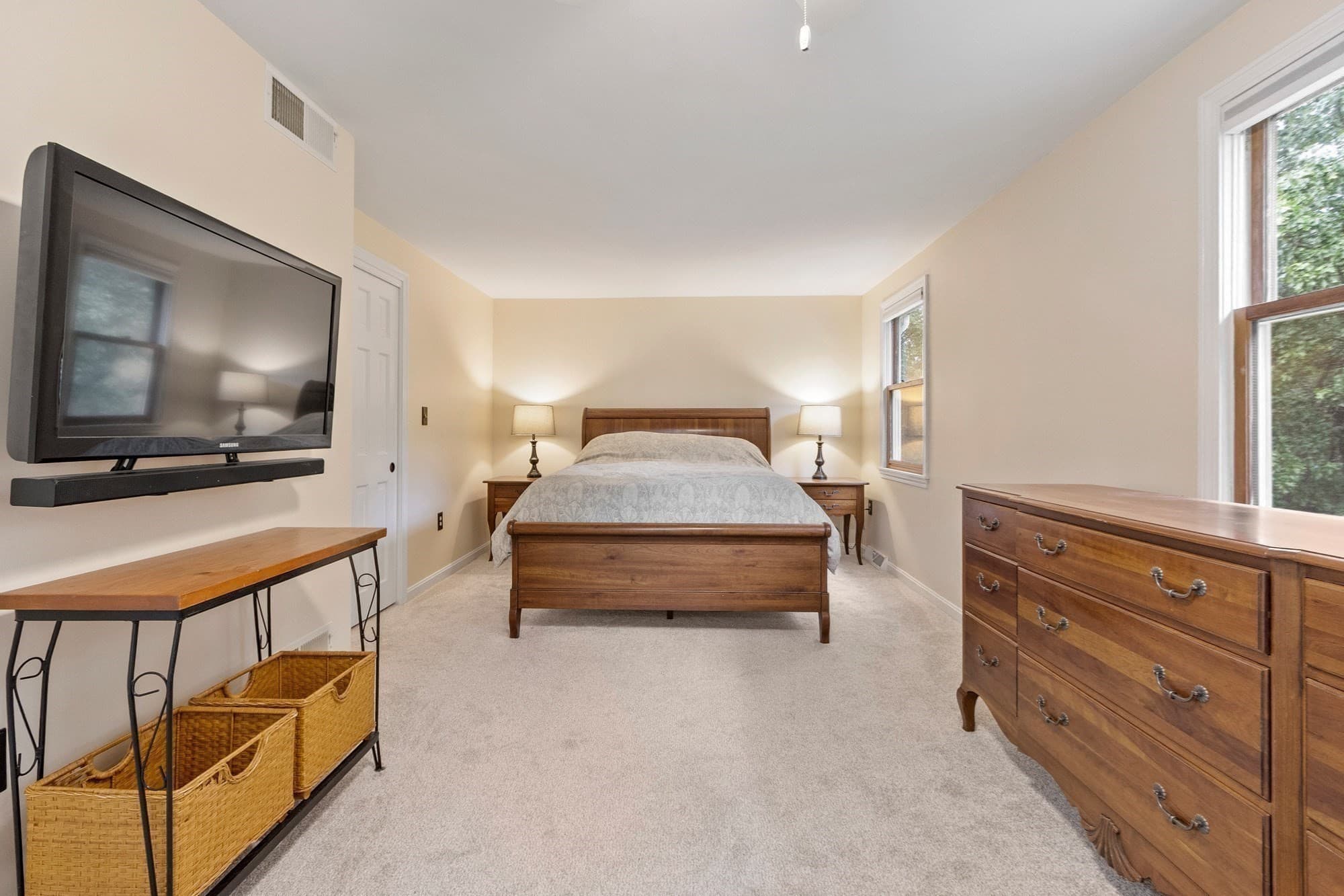 Single Family Residence at 22 Almeria Circle, Westford MA 01886, Westford, photo 15 of 34