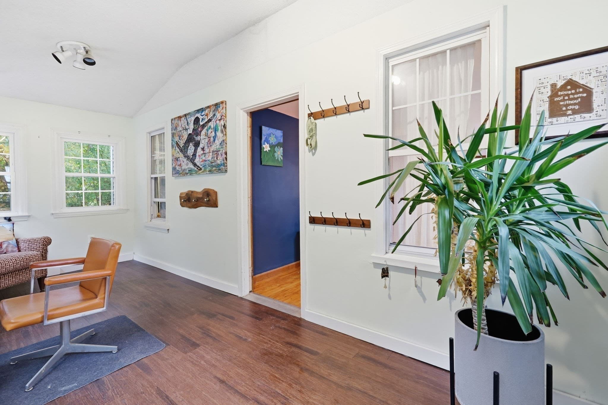 Single Family Residence at 107 Pinehurst St, Westfield MA 01085, Westfield, photo 6 of 29
