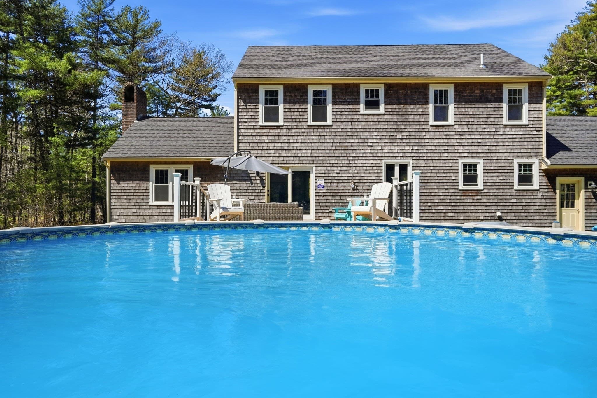 Single Family Residence at 62 Forest St, Duxbury MA 02332, photo 2 of 40