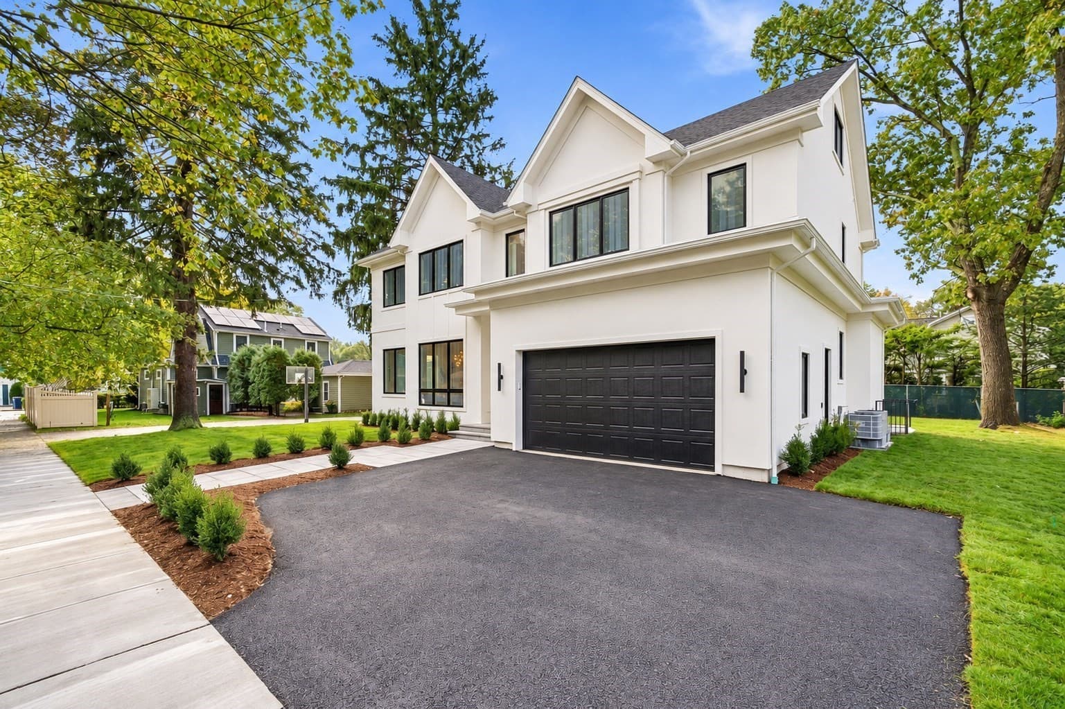Single Family Residence at 25 Kenyon St, Newton MA 02465, Newton, photo 2 of 30