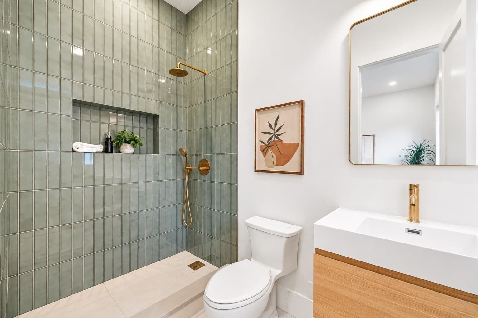 Single Family Residence at 25 Kenyon St, Newton MA 02465, Newton, photo 13 of 30