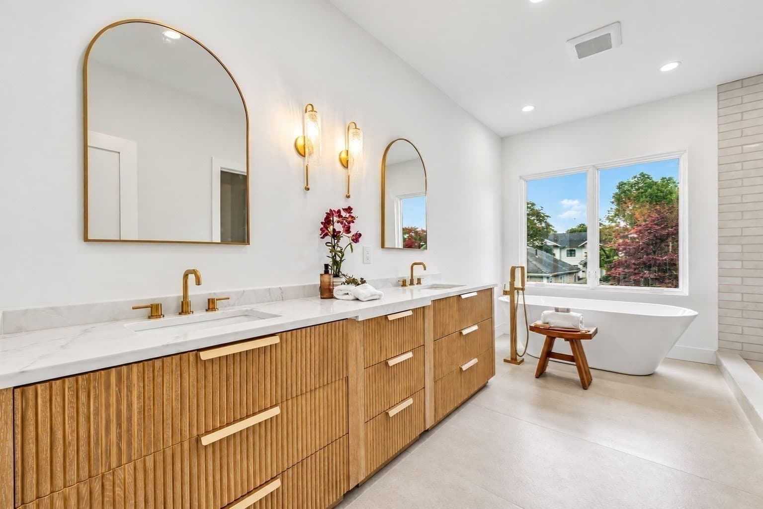 Single Family Residence at 25 Kenyon St, Newton MA 02465, Newton, photo 15 of 30
