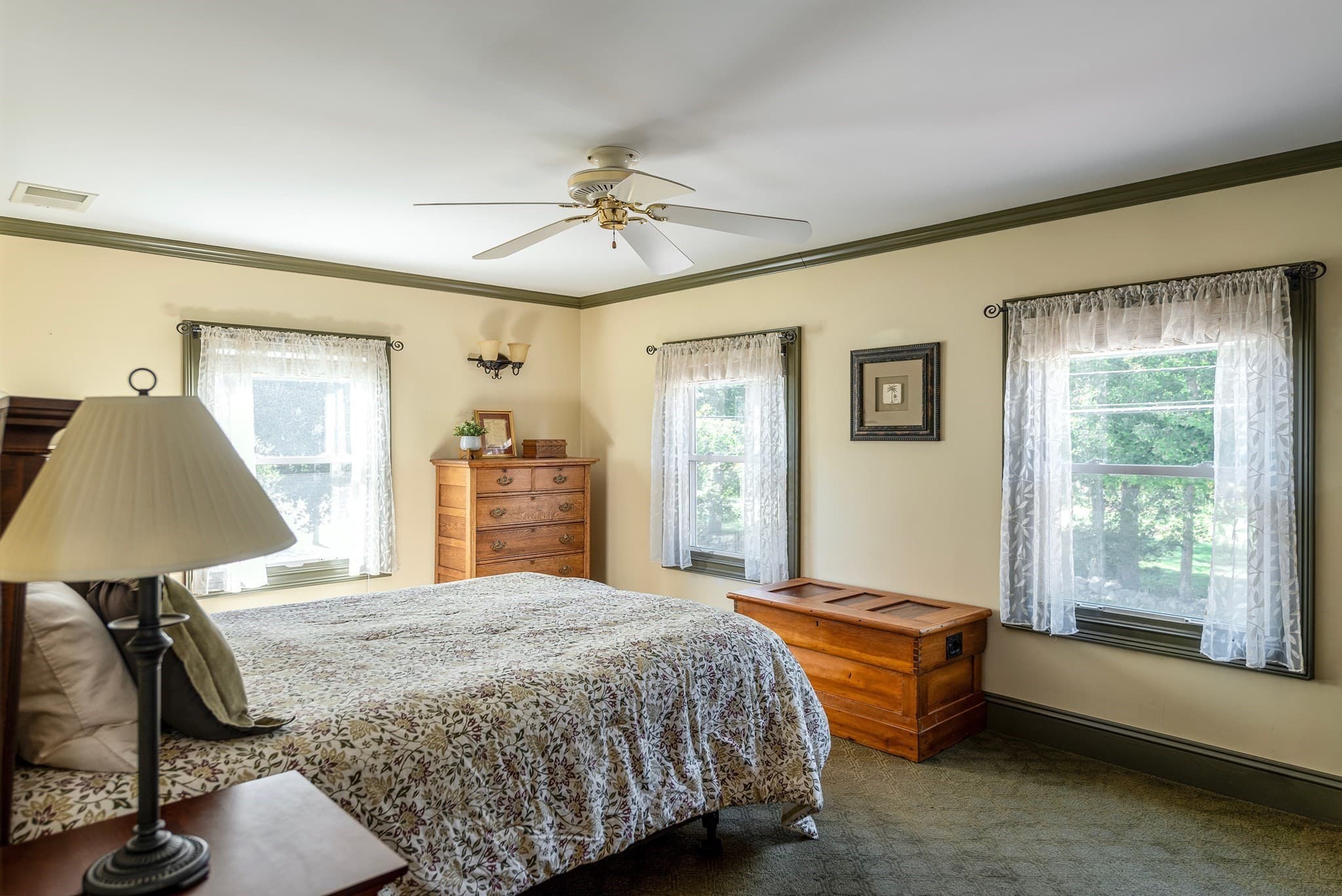 Single Family Residence at 583 Essex St, Beverly MA 01915, Beverly, photo 14 of 26