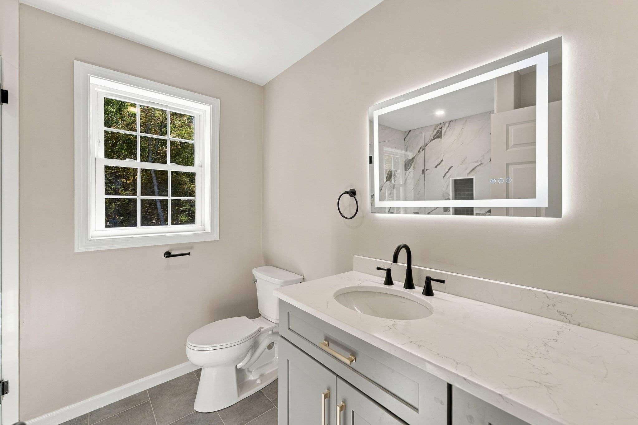 Single Family Residence at 18 Elaine Dr, Hopkinton RI 02833, photo 18 of 24