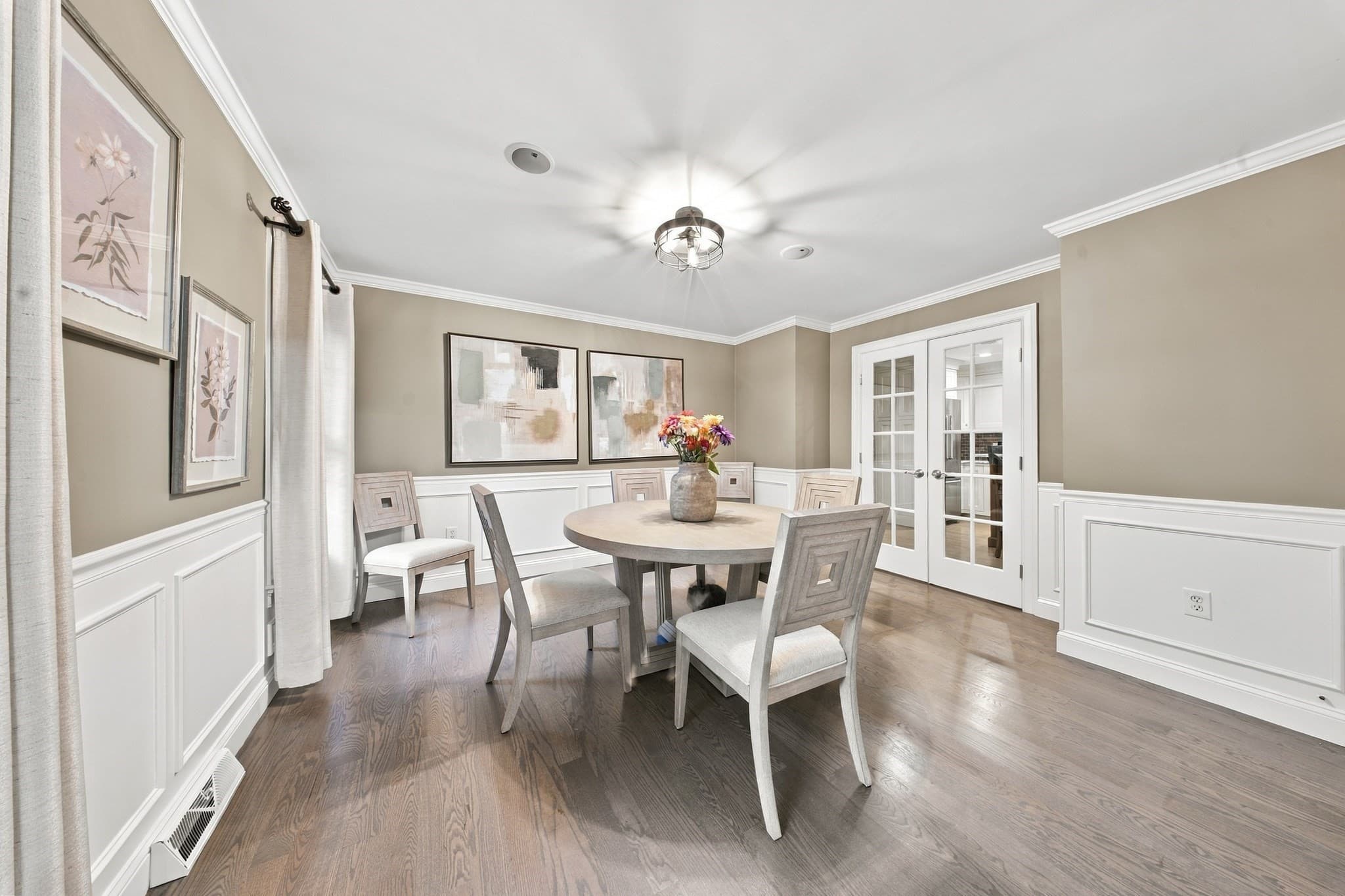 Single Family Residence at 7 Washburn St, Norton MA 02766, photo 6 of 39