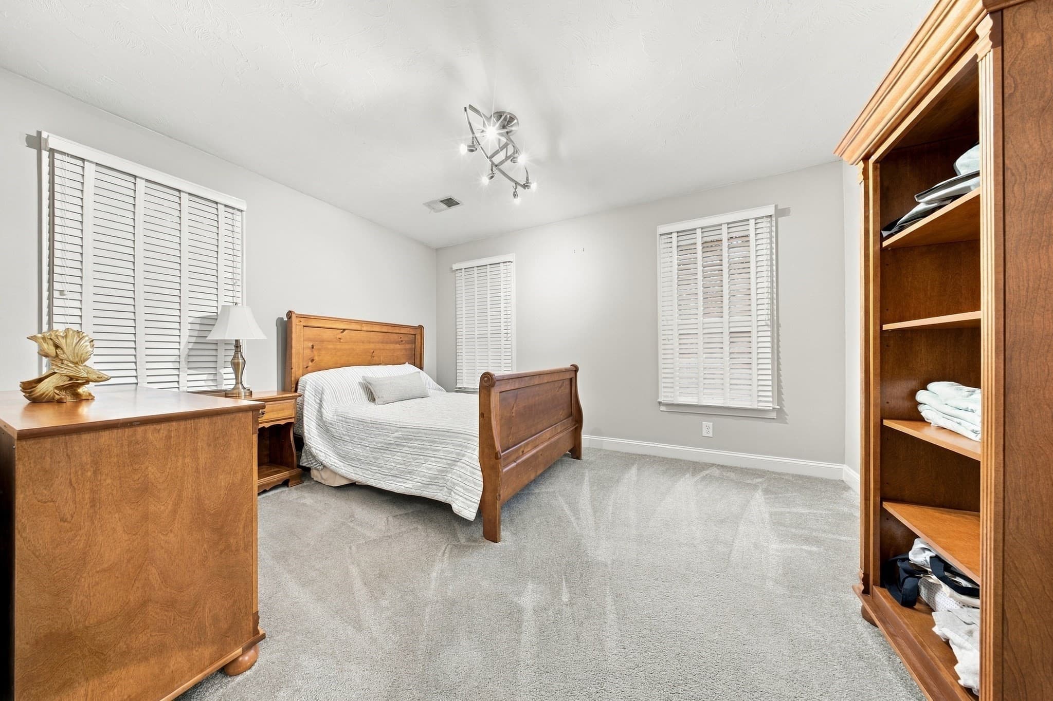 Single Family Residence at 7 Washburn St, Norton MA 02766, photo 24 of 39