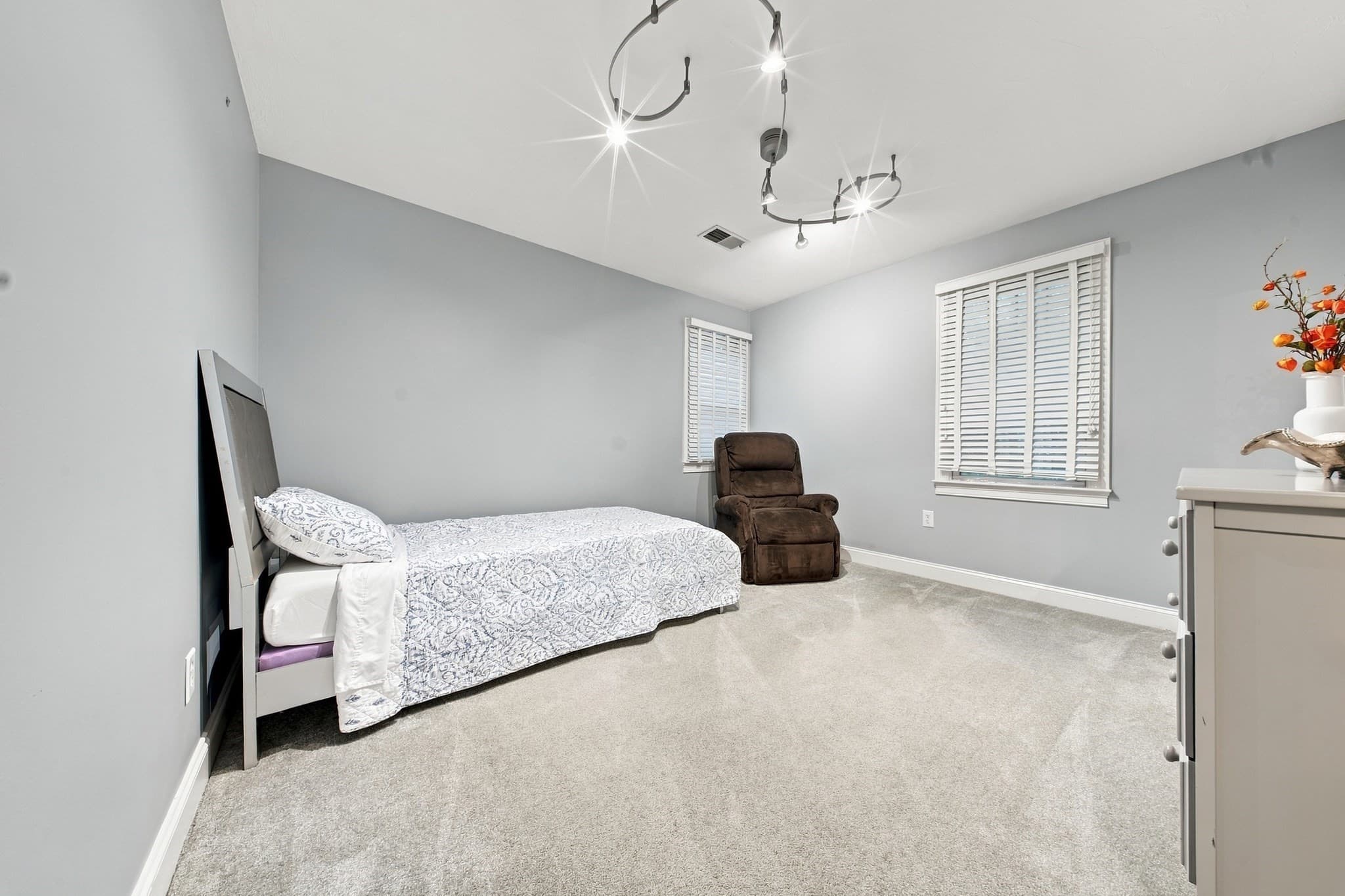 Single Family Residence at 7 Washburn St, Norton MA 02766, photo 25 of 39