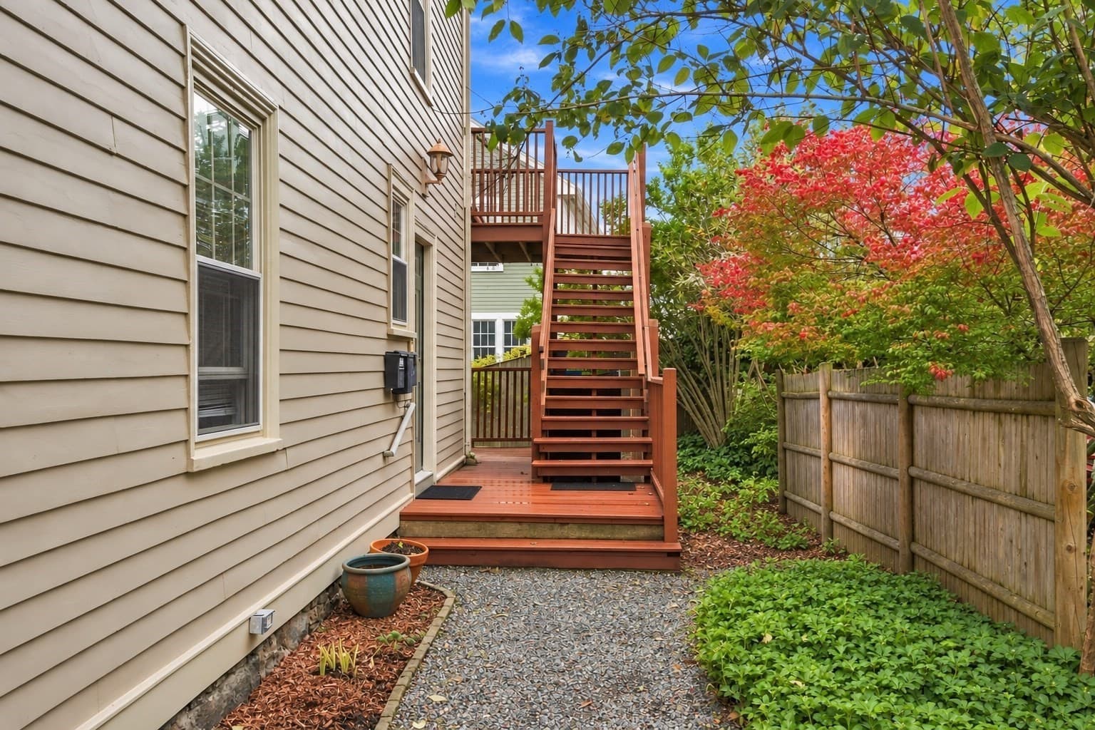Condominium at 43 Hawkes Street # 3, Marblehead MA 01945, photo 2 of 13