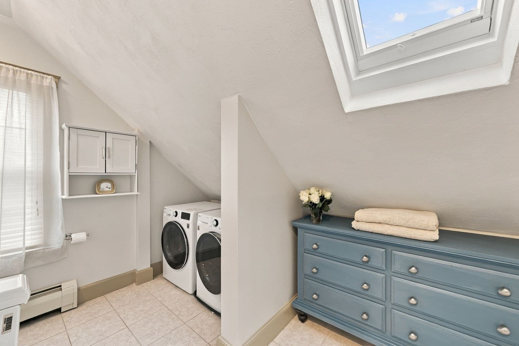 Condominium at 43 Hawkes Street # 3, Marblehead MA 01945, photo 12 of 13