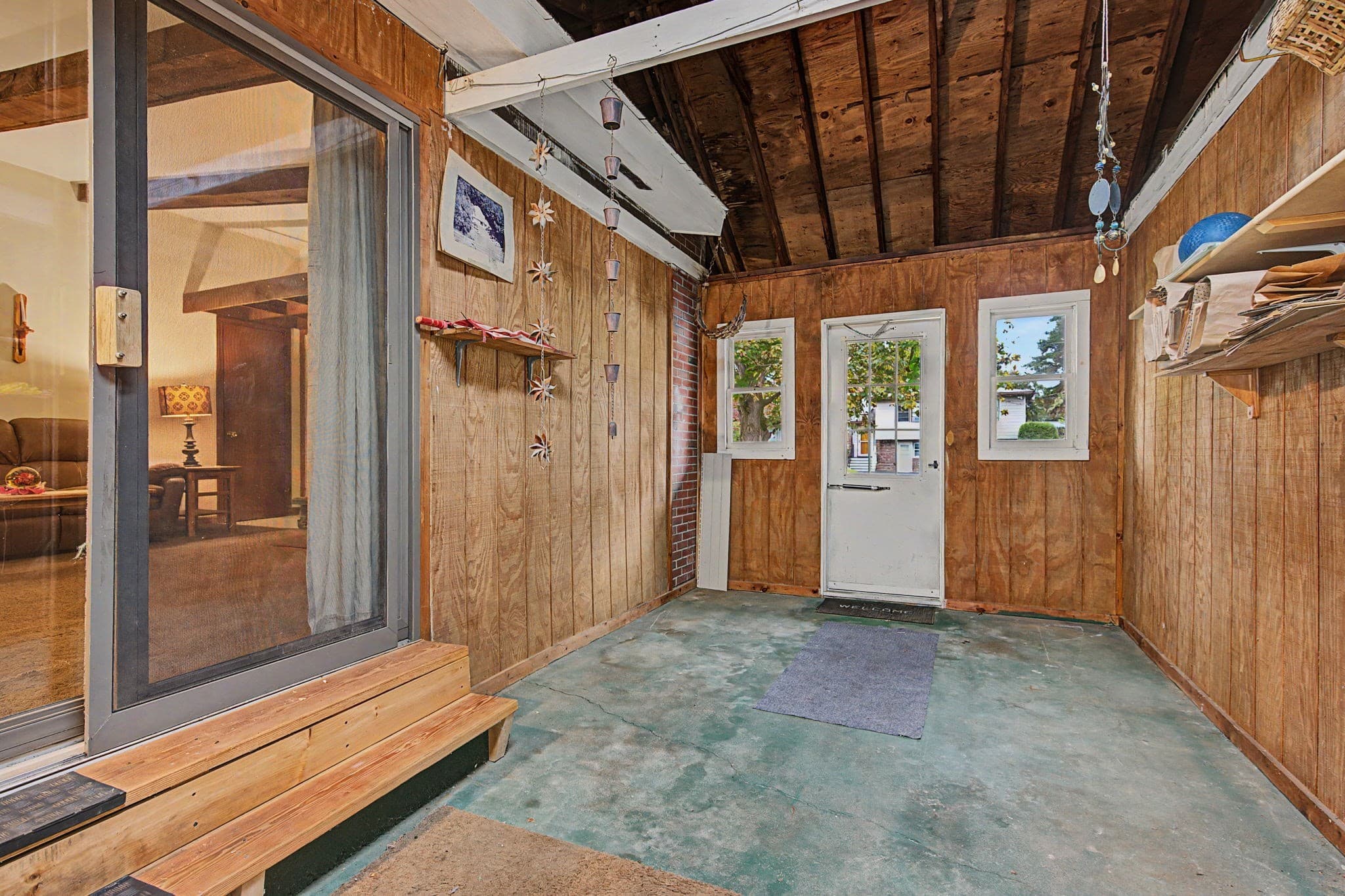 Single Family Residence at 2 Karen Ln, Southampton MA 01073, photo 9 of 32