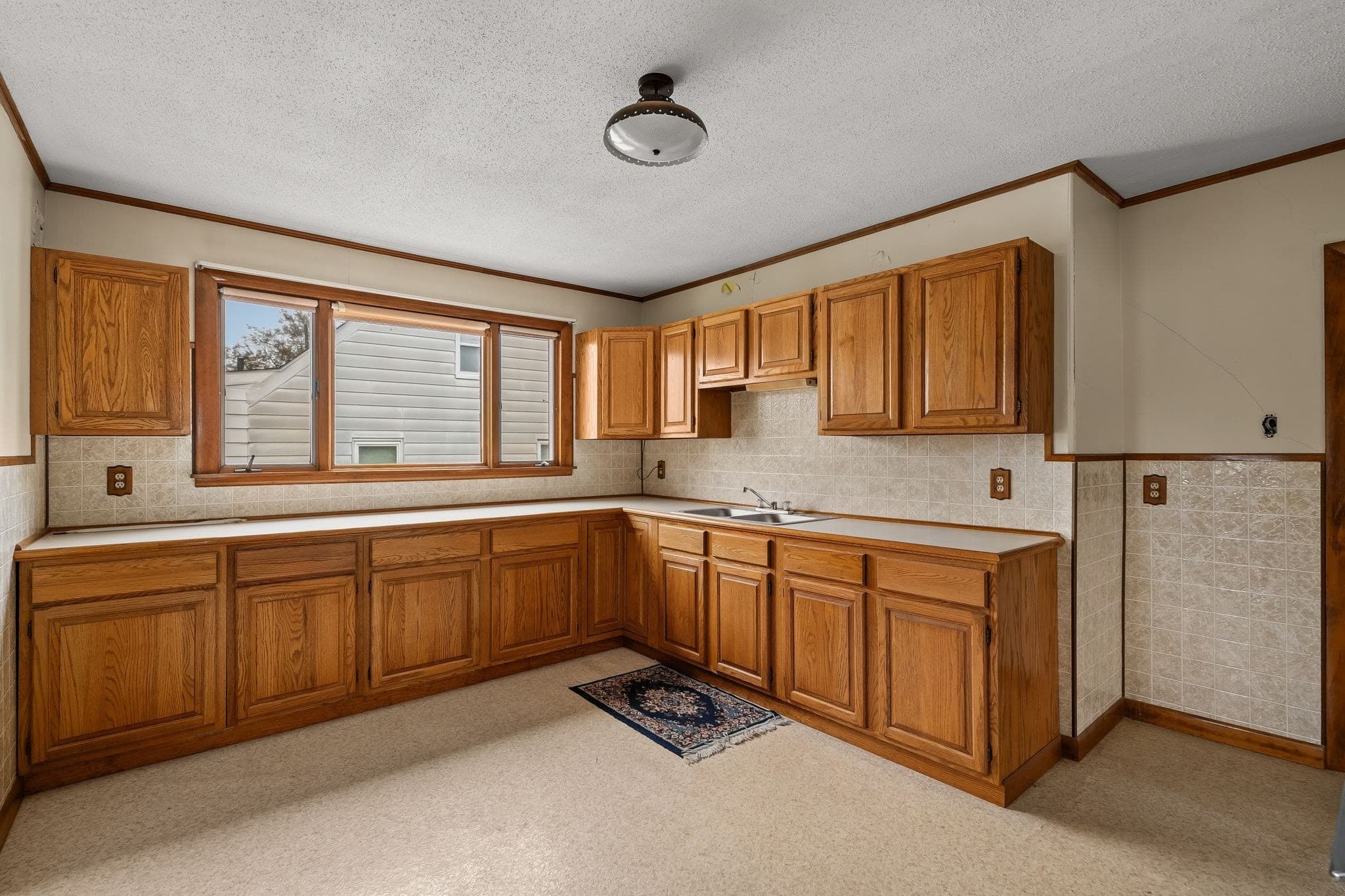2 Family - 2 Units Up/Down at 31-33 Pearl Street, Quincy MA 02169, photo 26 of 40