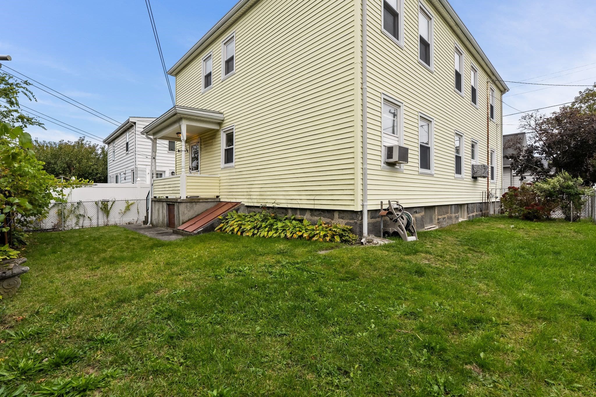 2 Family - 2 Units Up/Down at 31-33 Pearl Street, Quincy MA 02169, photo 39 of 40
