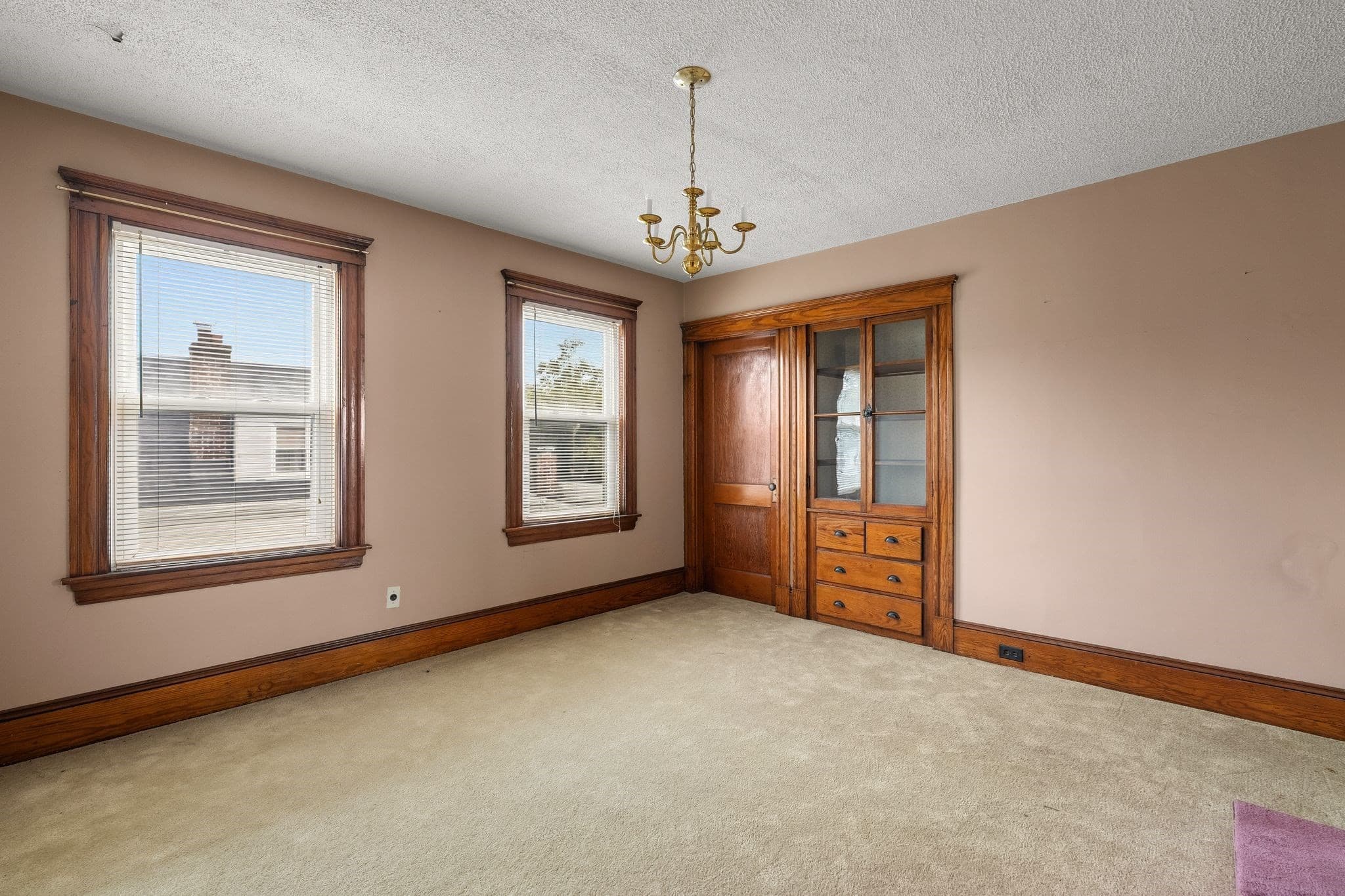2 Family - 2 Units Up/Down at 31-33 Pearl Street, Quincy MA 02169, photo 25 of 40