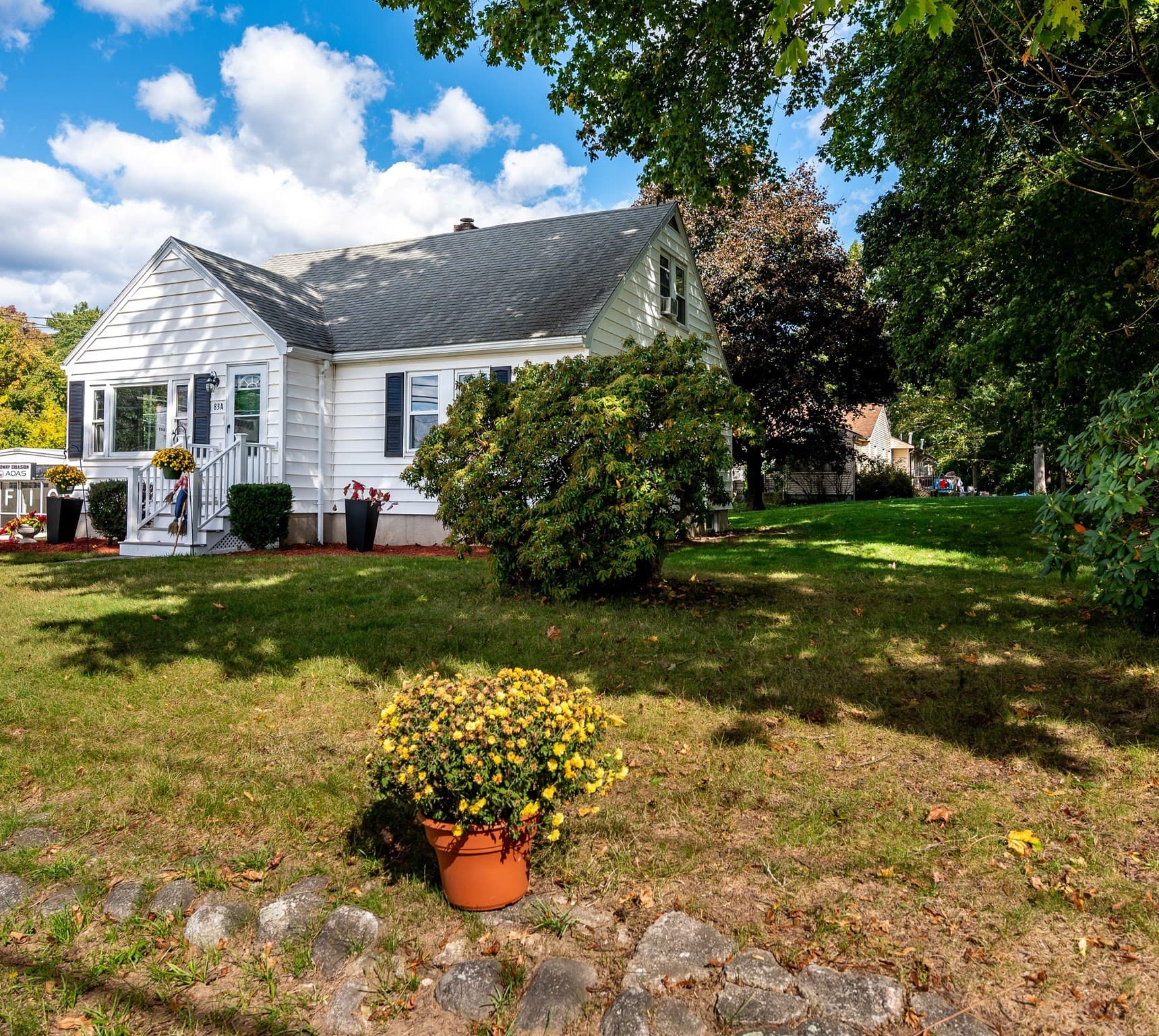 Single Family Residence at 83 Mansfield Ave, Norton MA 02766, photo 6 of 32