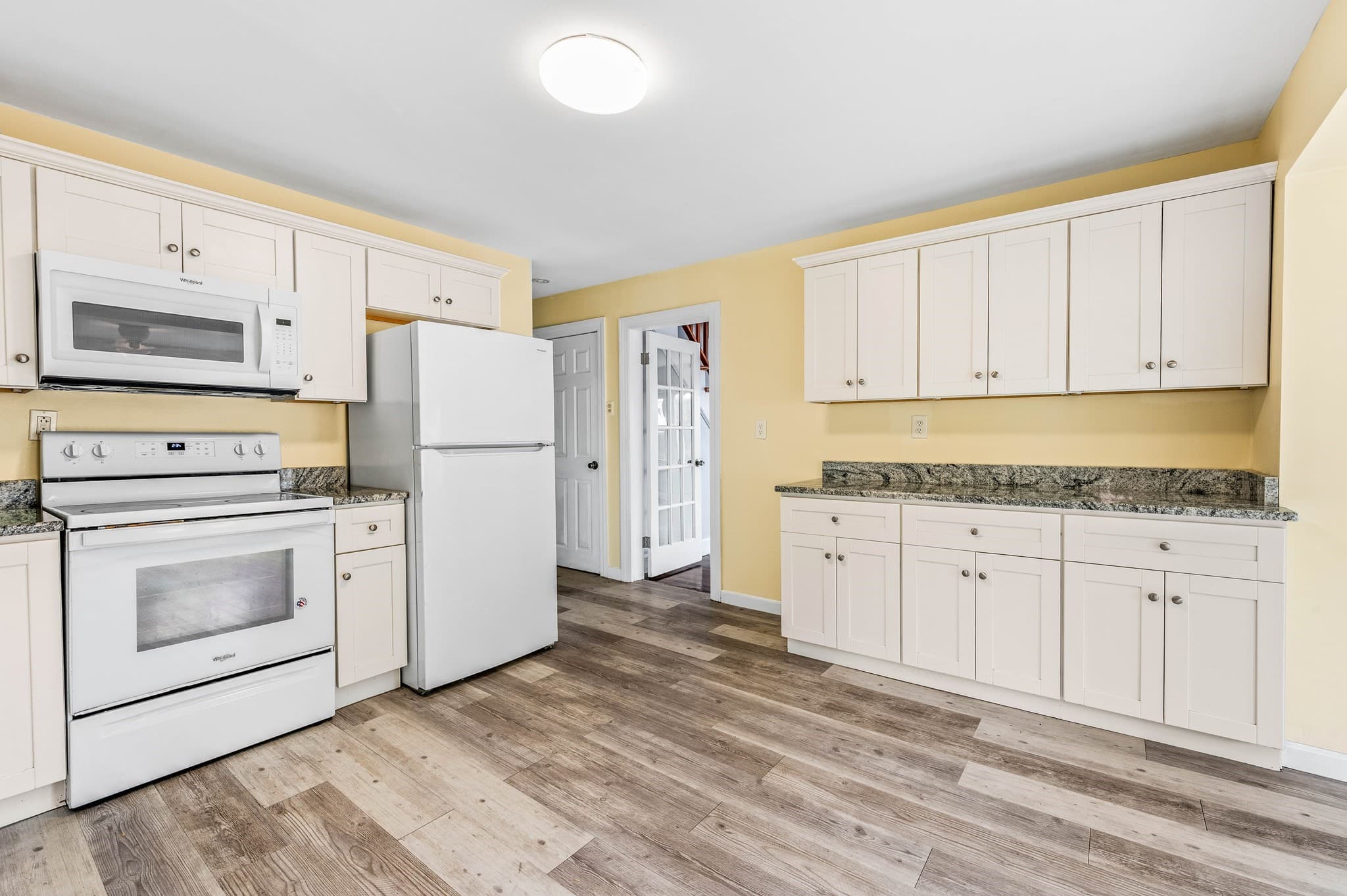 Single Family Residence at 83 Mansfield Ave, Norton MA 02766, photo 9 of 32