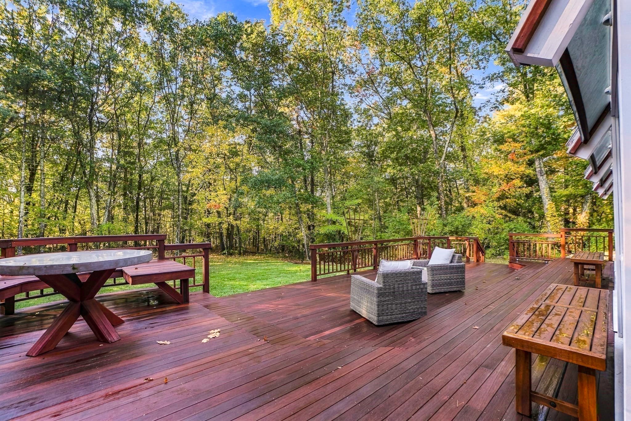 Single Family Residence at 4 Stoney Brook Road, Hopkinton MA 01748, photo 16 of 42