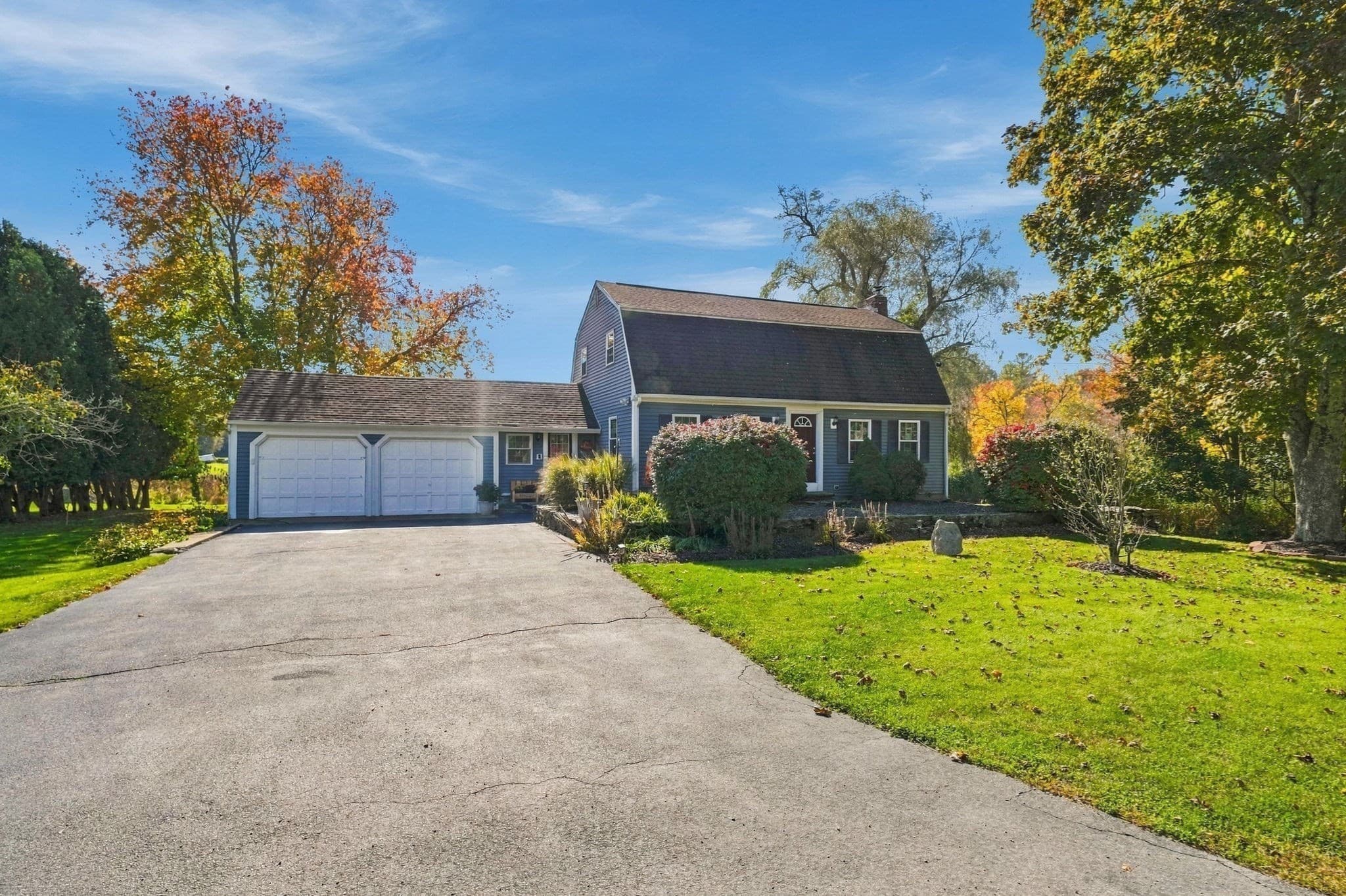 Single Family Residence at 77 Summer St, Rehoboth MA 02769, Rehoboth, photo 2 of 31