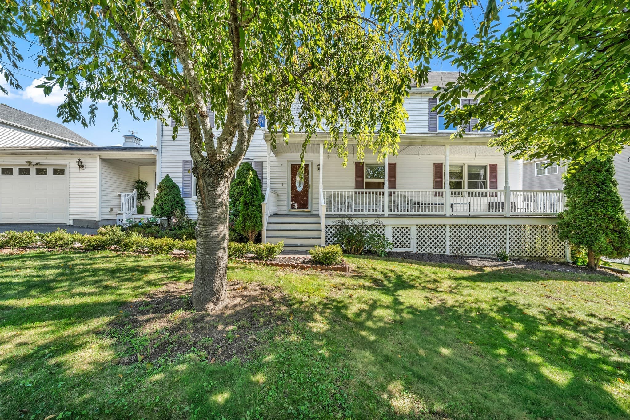 Single Family Residence at 7 Dimock St, Danvers MA 01923, Danvers, photo 3 of 35