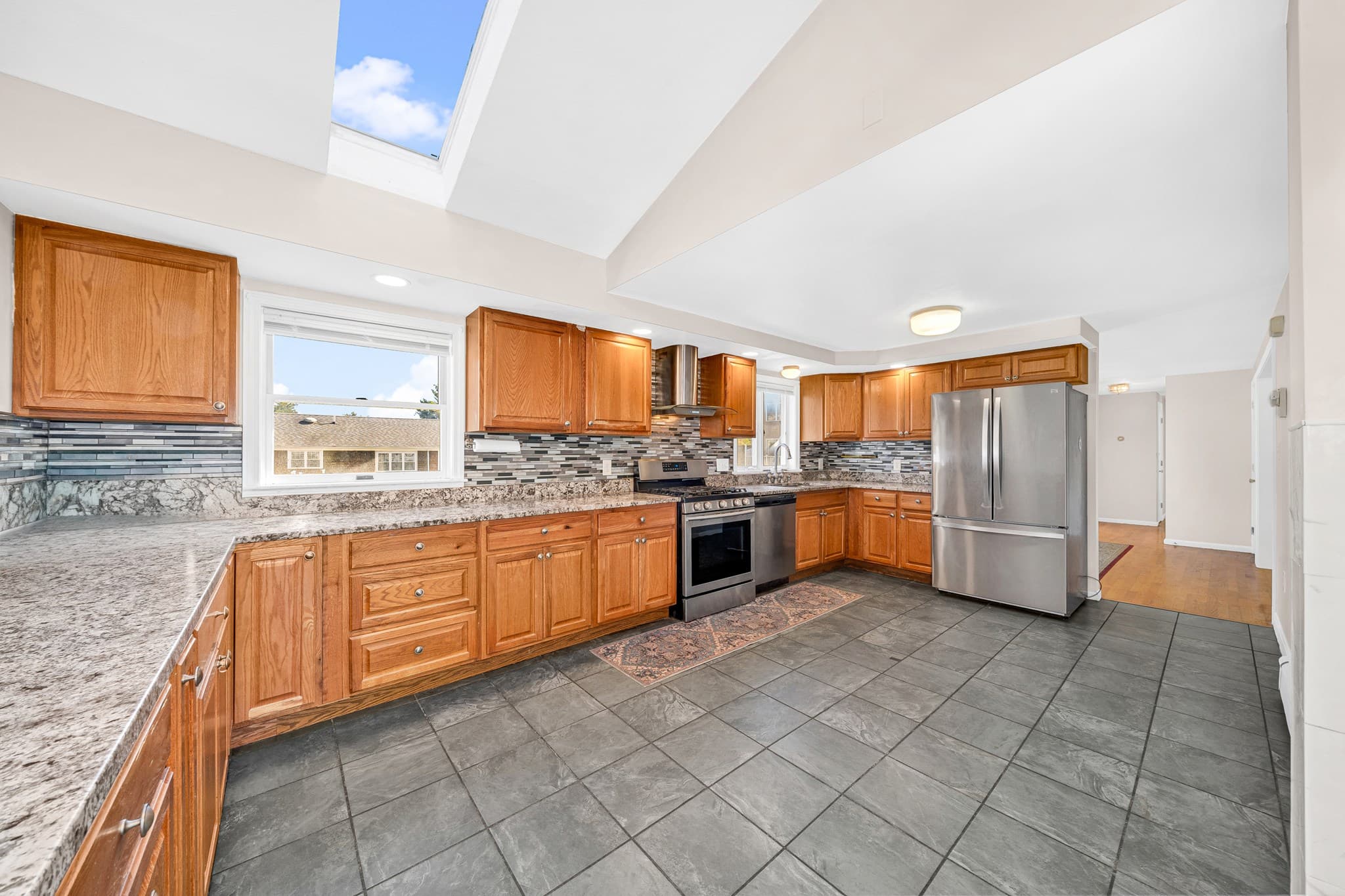Single Family Residence at 7 Dimock St, Danvers MA 01923, Danvers, photo 10 of 35