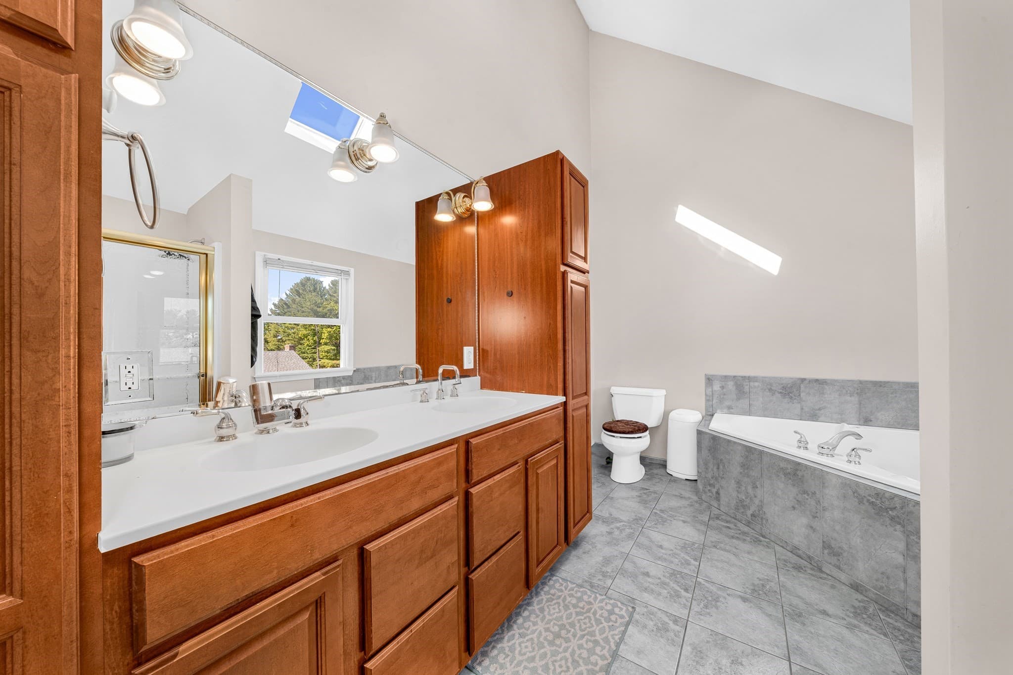 Single Family Residence at 7 Dimock St, Danvers MA 01923, Danvers, photo 19 of 35
