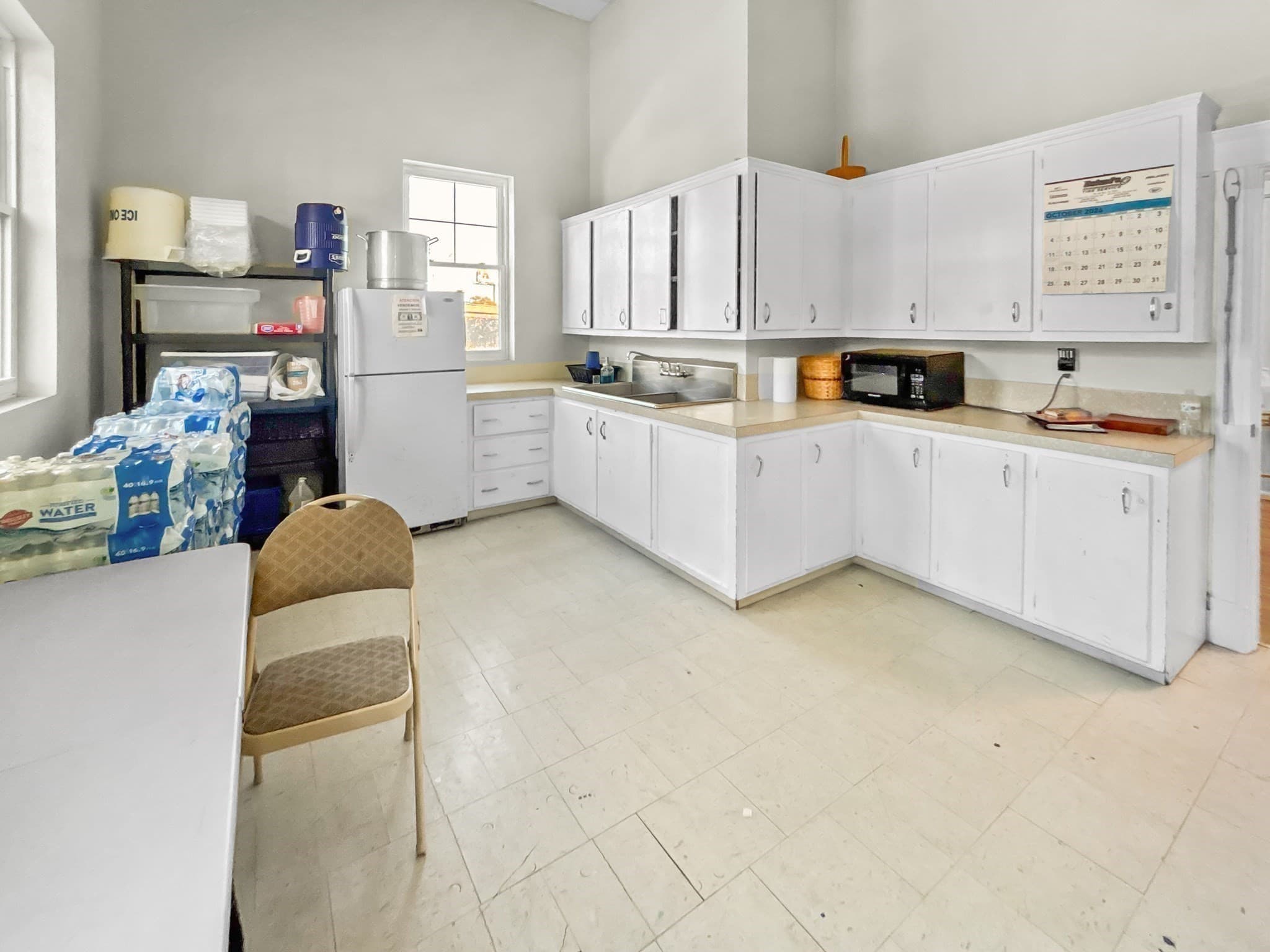 Commercial Sale at 2031 Purchase St, New Bedford MA 02740, photo 10 of 15