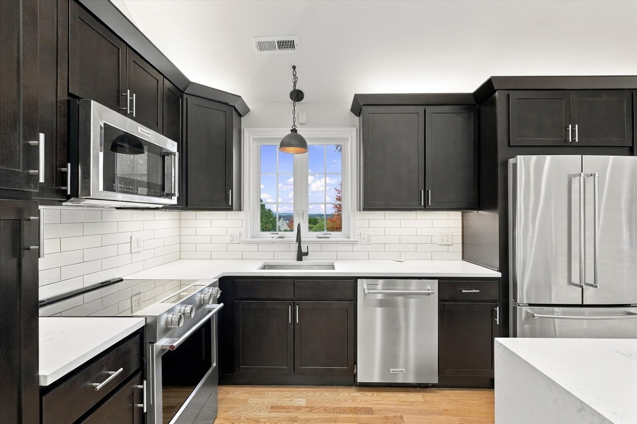 Single Family Residence at 30 Overlook Dr, Methuen MA 01844, photo 16 of 42