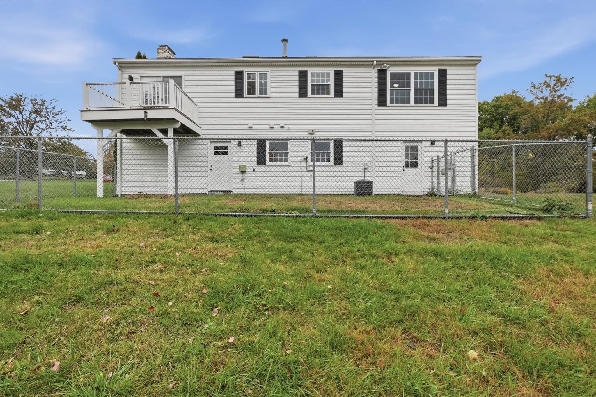 Single Family Residence at 30 Overlook Dr, Methuen MA 01844, photo 36 of 42
