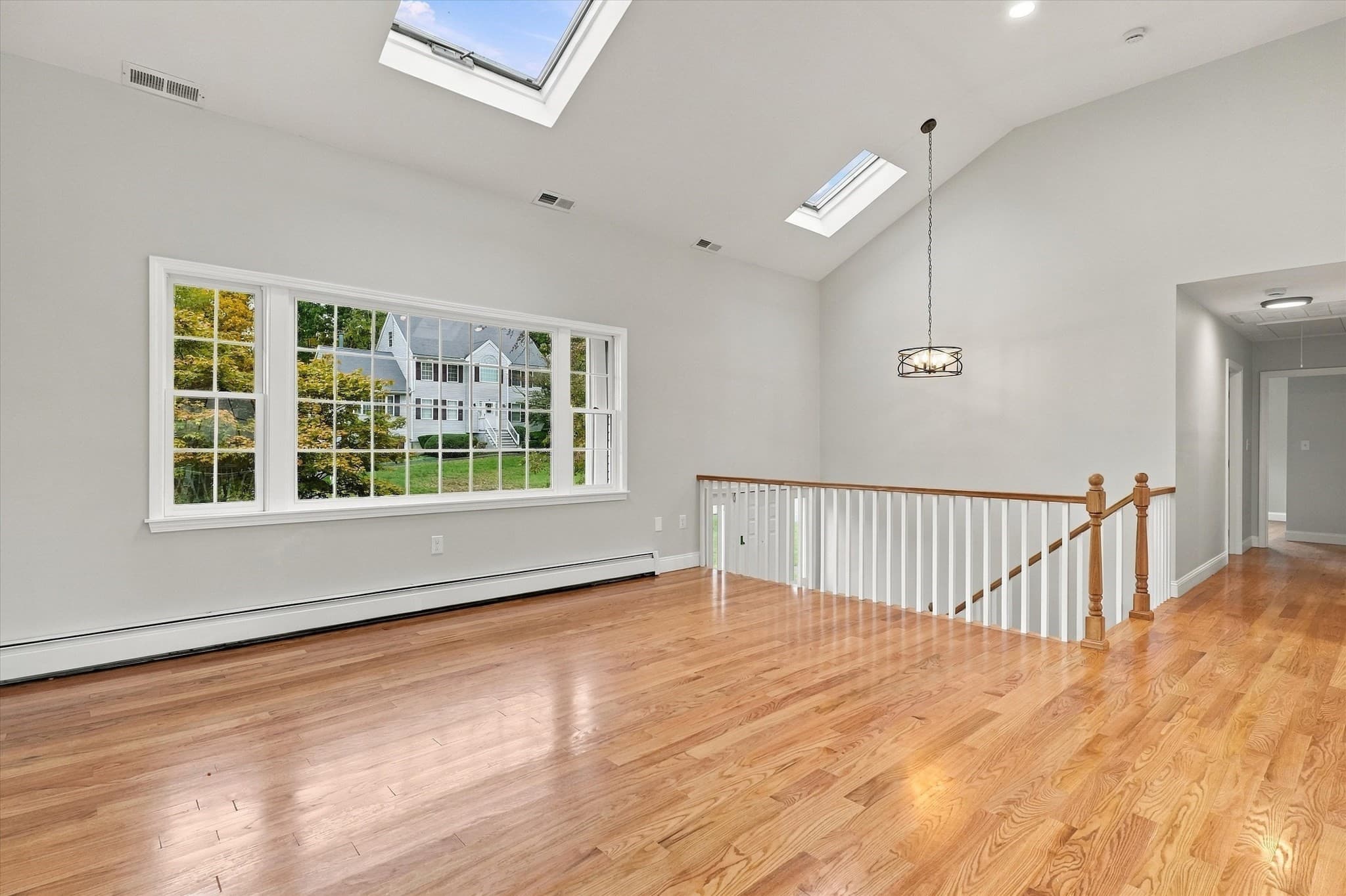 Single Family Residence at 30 Overlook Dr, Methuen MA 01844, photo 10 of 42